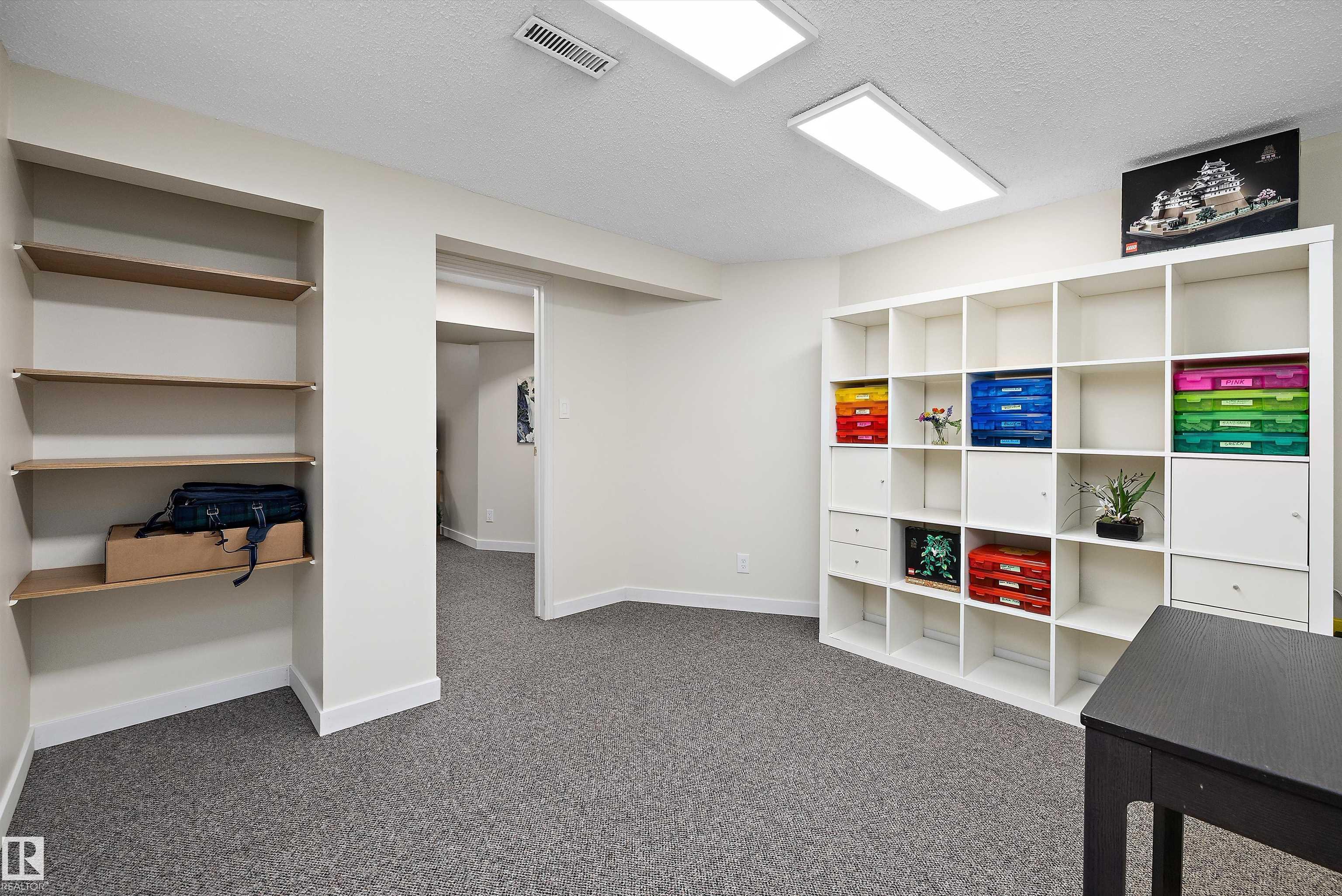 Photo 42 at 4717 25 Avenue NW, Weinlos, Edmonton