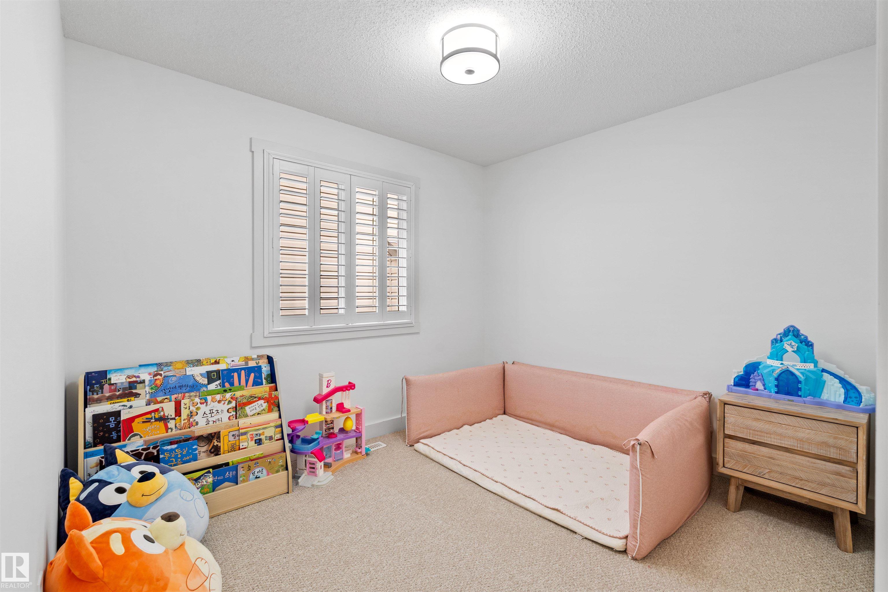 Photo 18 at 8315 Shaske Crescent NW, South Terwillegar, Edmonton