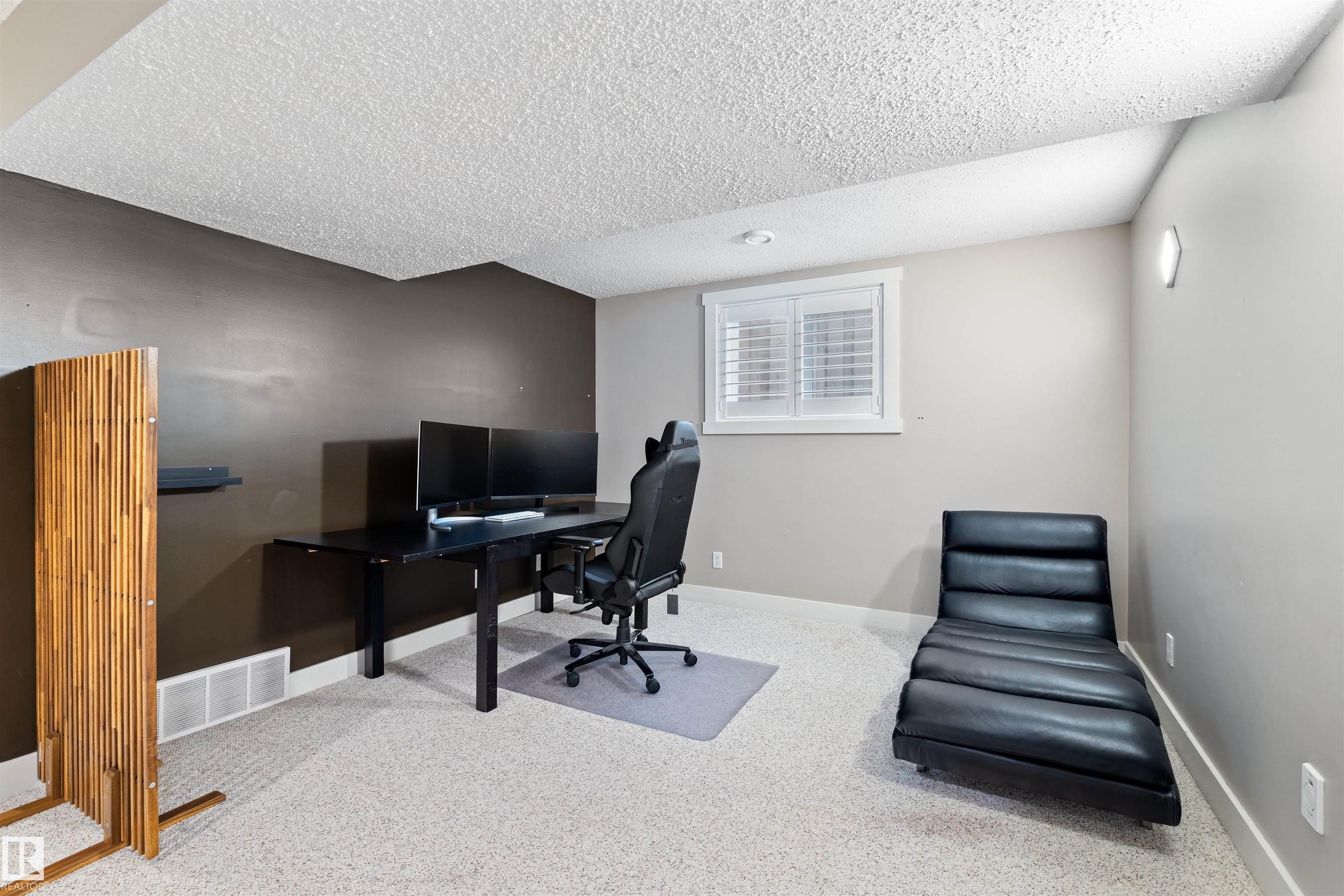 Photo 25 at 8315 Shaske Crescent NW, South Terwillegar, Edmonton