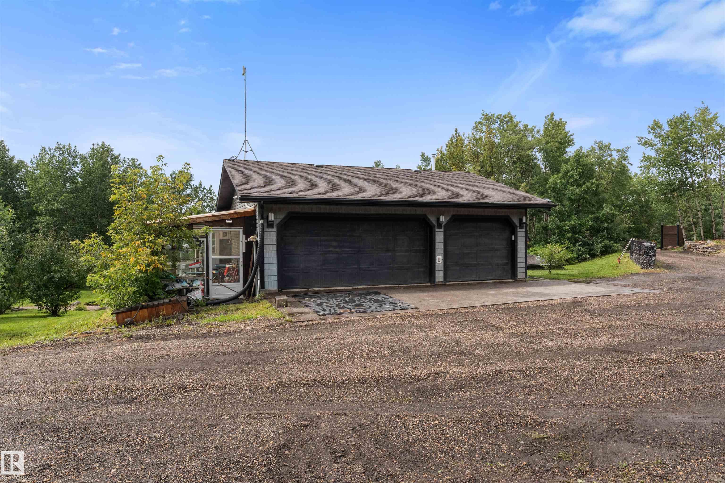 Photo 38 at 190 - 50449 Rge Rd 233, Strawberry Hill Estate, Rural Leduc County