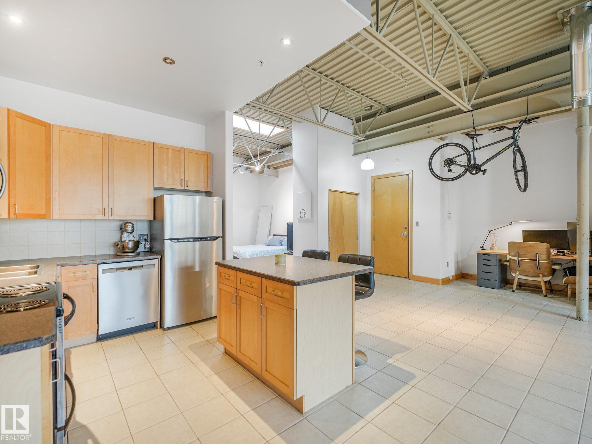 Photo 18 at 206 - 10265 107 Street NW, Downtown, Edmonton