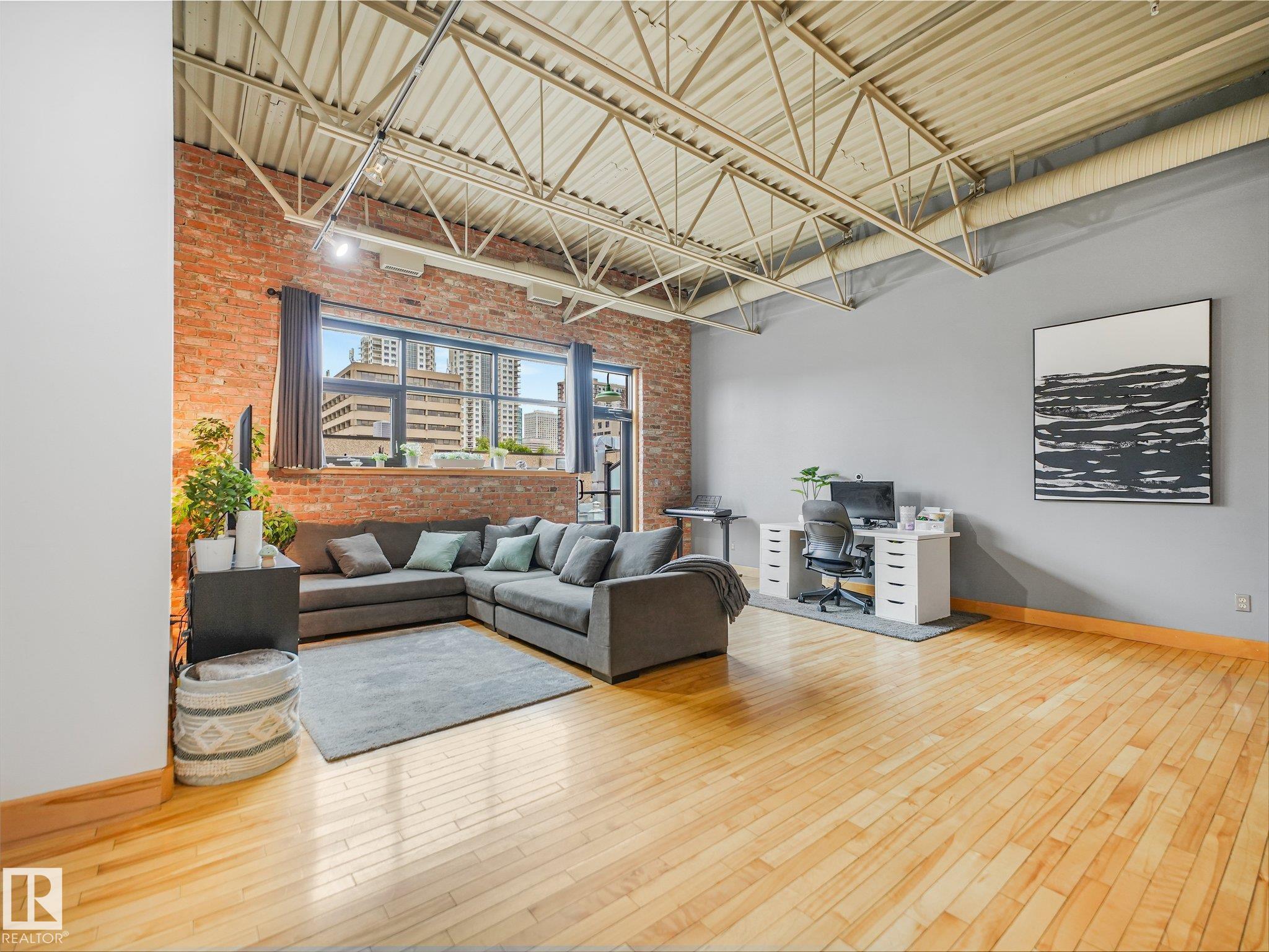 206 - 10265 107 Street NW, Downtown, Edmonton