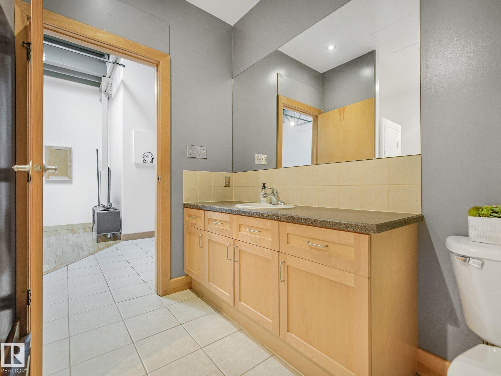Photo 31 at 206 - 10265 107 Street NW, Downtown, Edmonton
