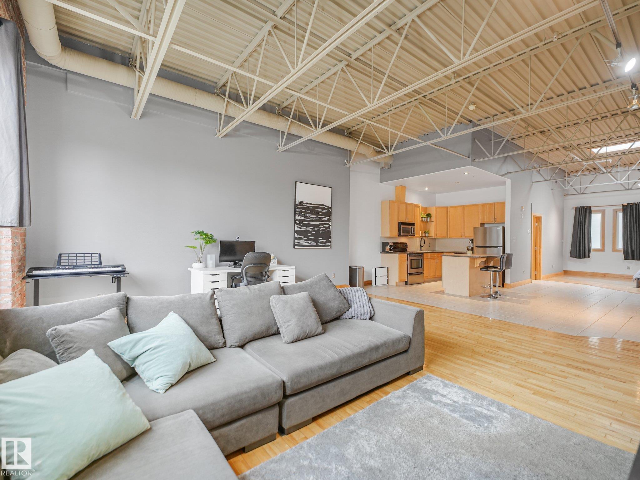 Photo 9 at 206 - 10265 107 Street NW, Downtown, Edmonton