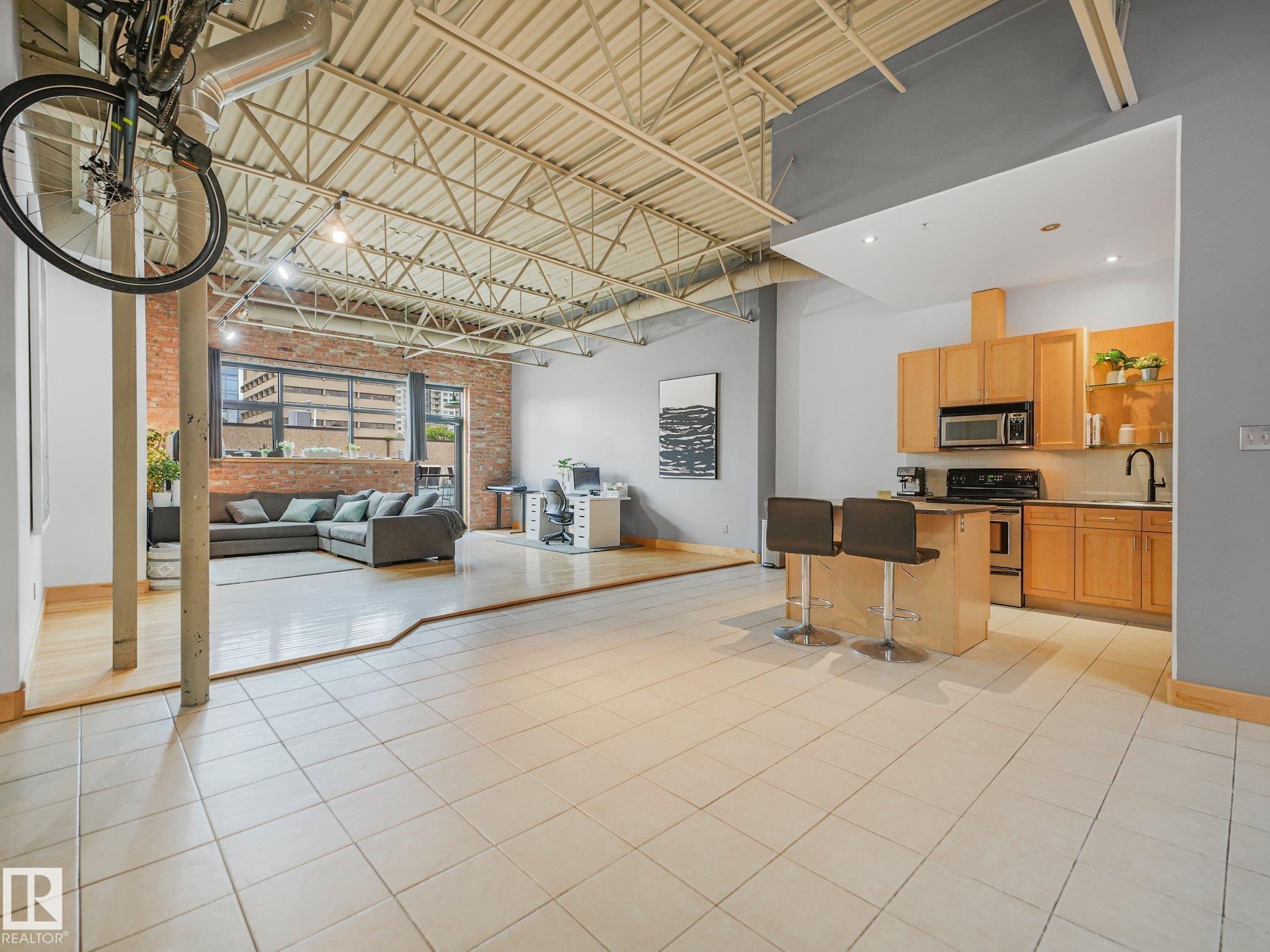 Photo 10 at 206 - 10265 107 Street NW, Downtown, Edmonton