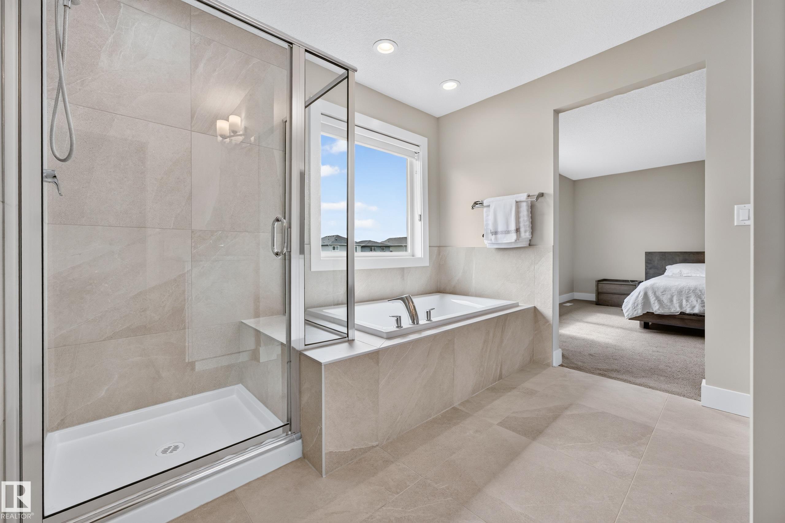 Photo 36 at 1323 158 Street SW, Glenridding Heights, Edmonton