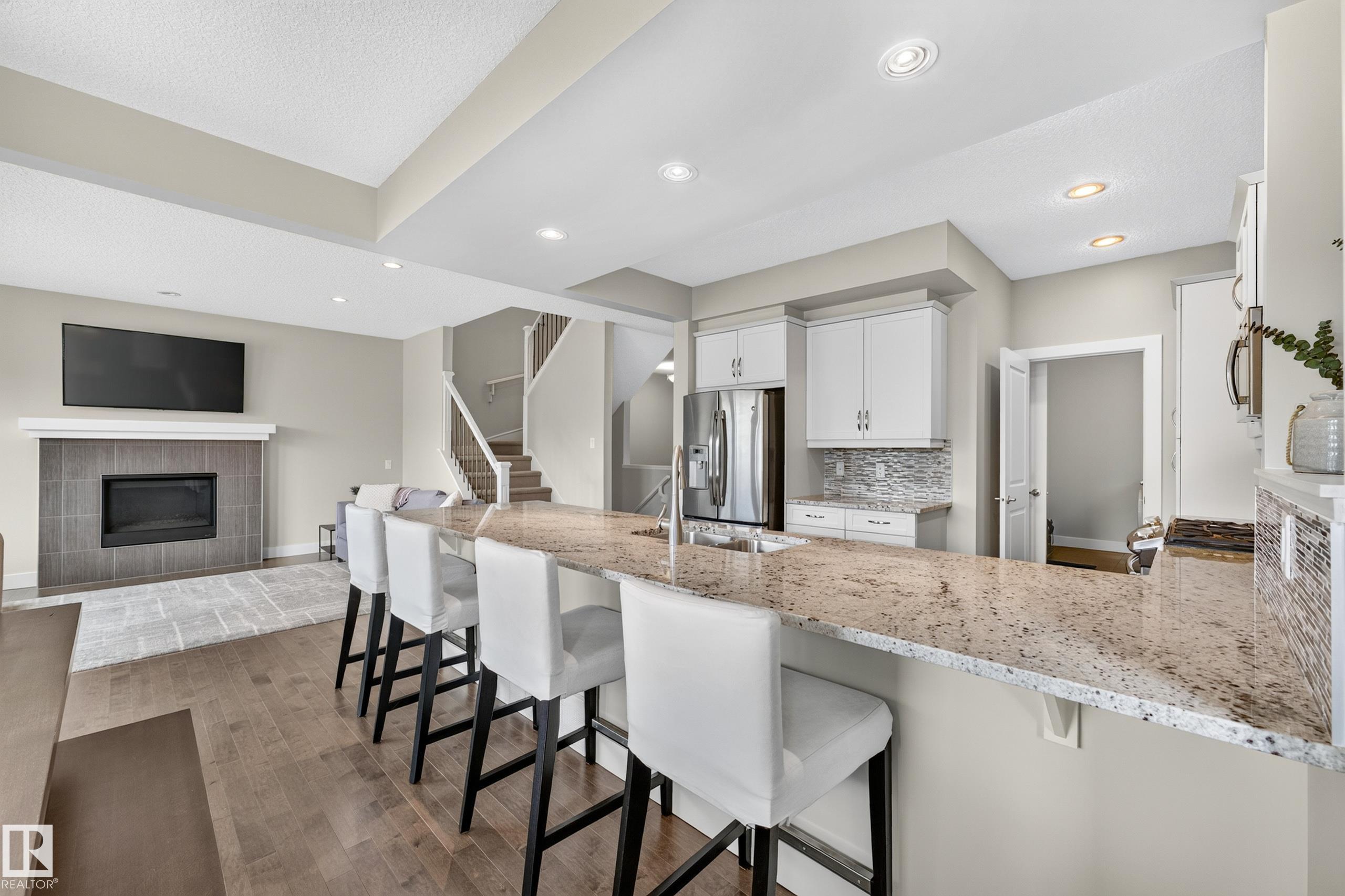 Photo 10 at 1323 158 Street SW, Glenridding Heights, Edmonton
