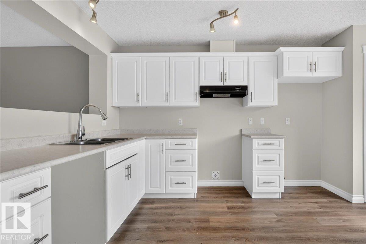 Photo 15 at 8305 Ellis Crescent NW, Edgemont, Edmonton