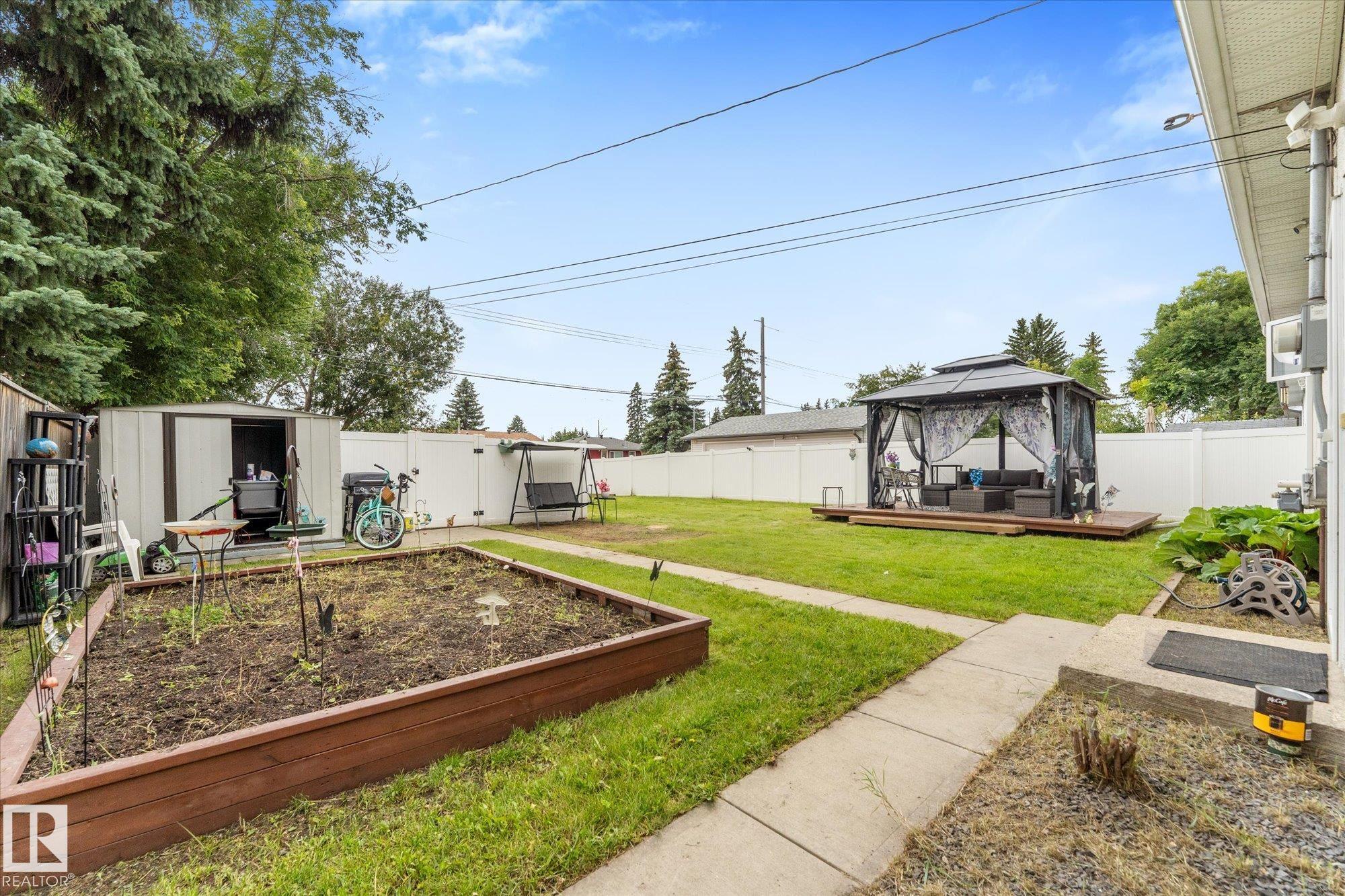 12923 137 Avenue NW, Wellington, Edmonton