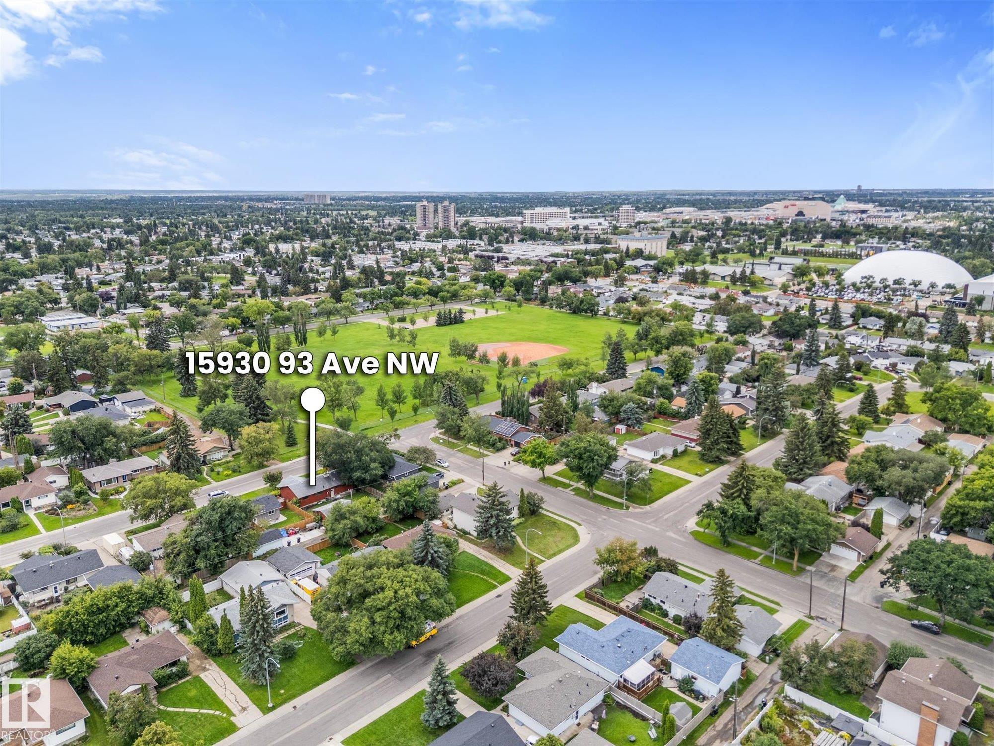 Listing photo thumbnail