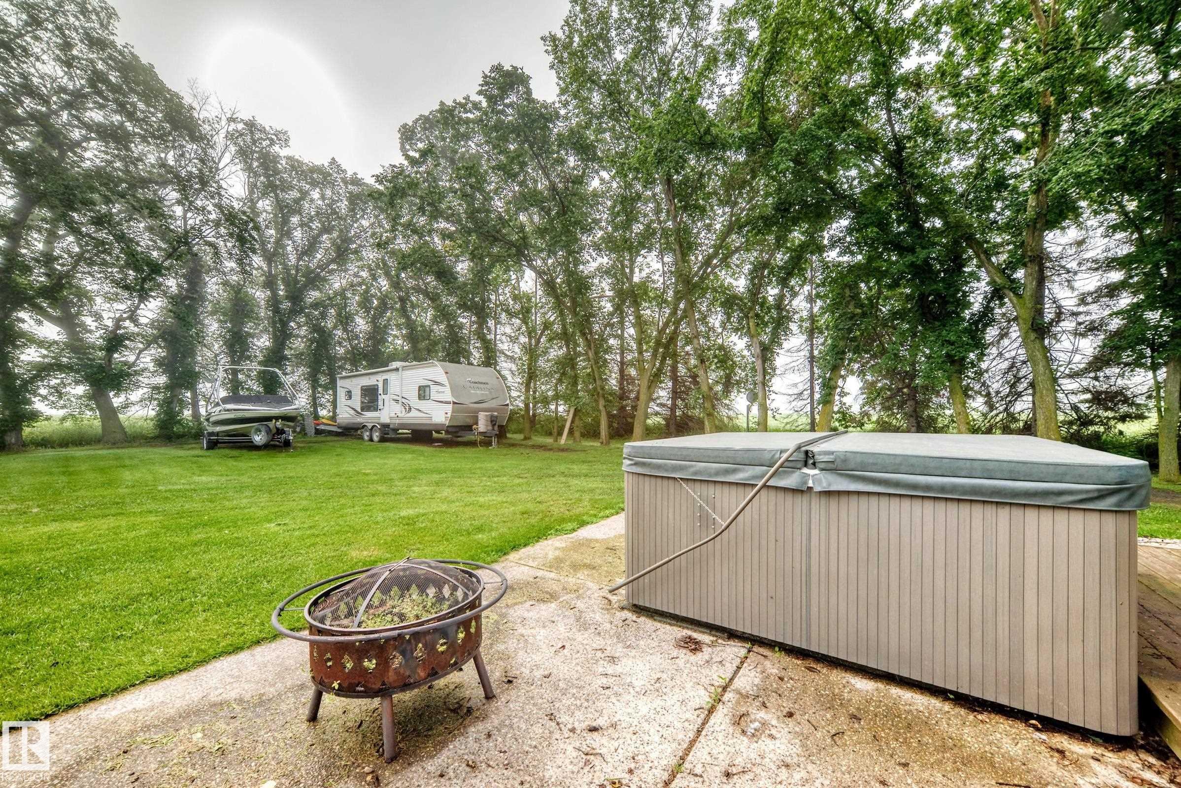 Photo 54 at 38 - 24512 Sturgeon Road, Noroncal, Rural Sturgeon County
