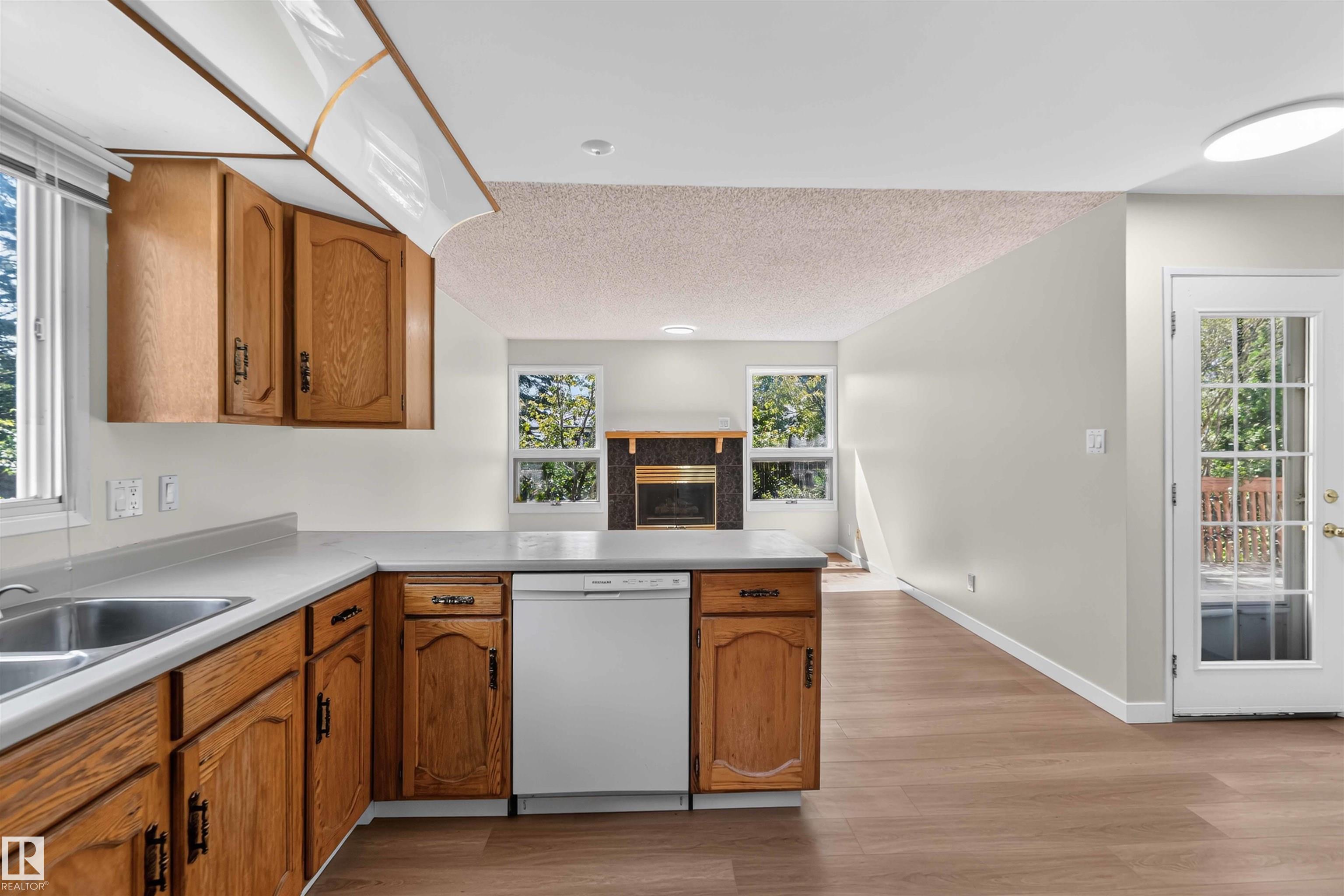 Photo 20 at 14725 43a Avenue NW, Ramsay Heights, Edmonton