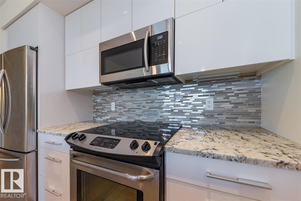 Photo 7 at 401 - 11969 Jasper Avenue NW, Wîhkwêntôwin, Edmonton
