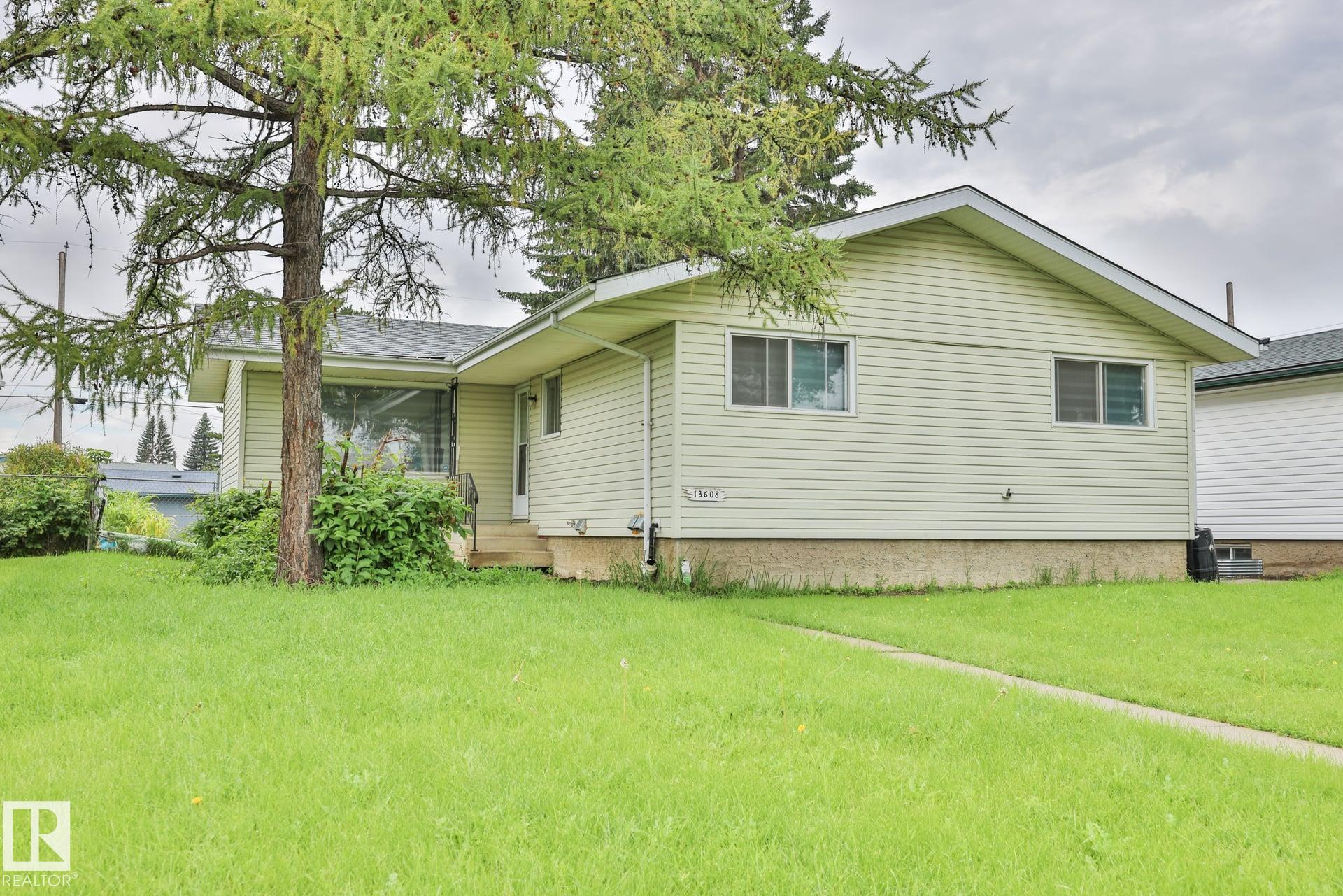 13608 114 Street NW, Kensington, Edmonton