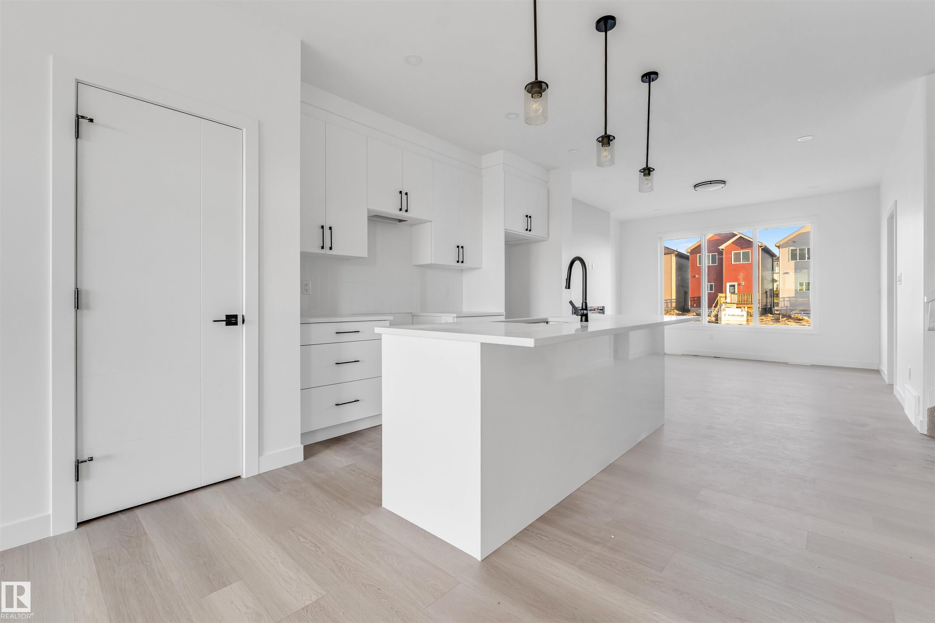 554 Ashgrove Circle, Anderson, Leduc