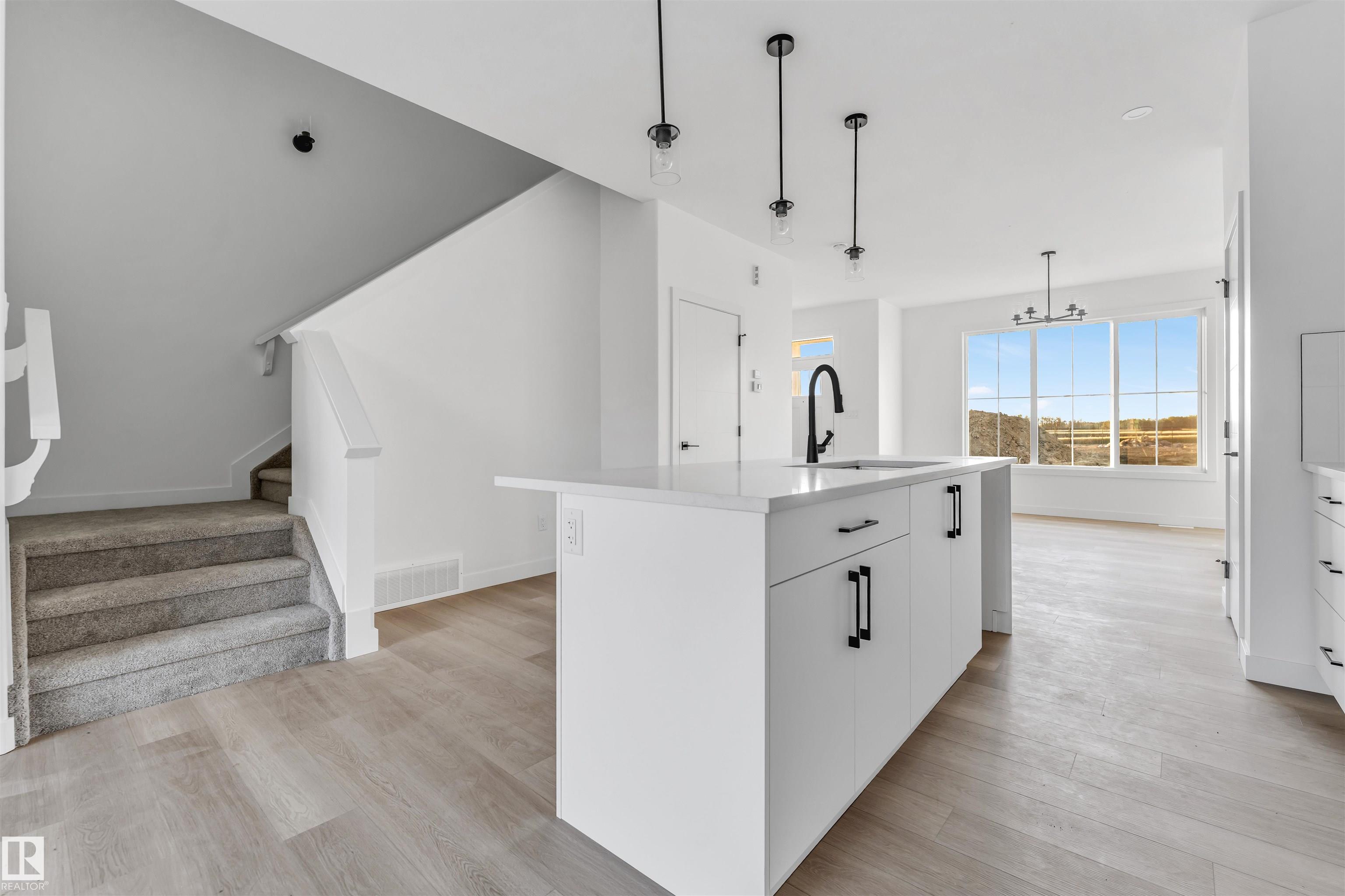 554 Ashgrove Circle, Anderson, Leduc