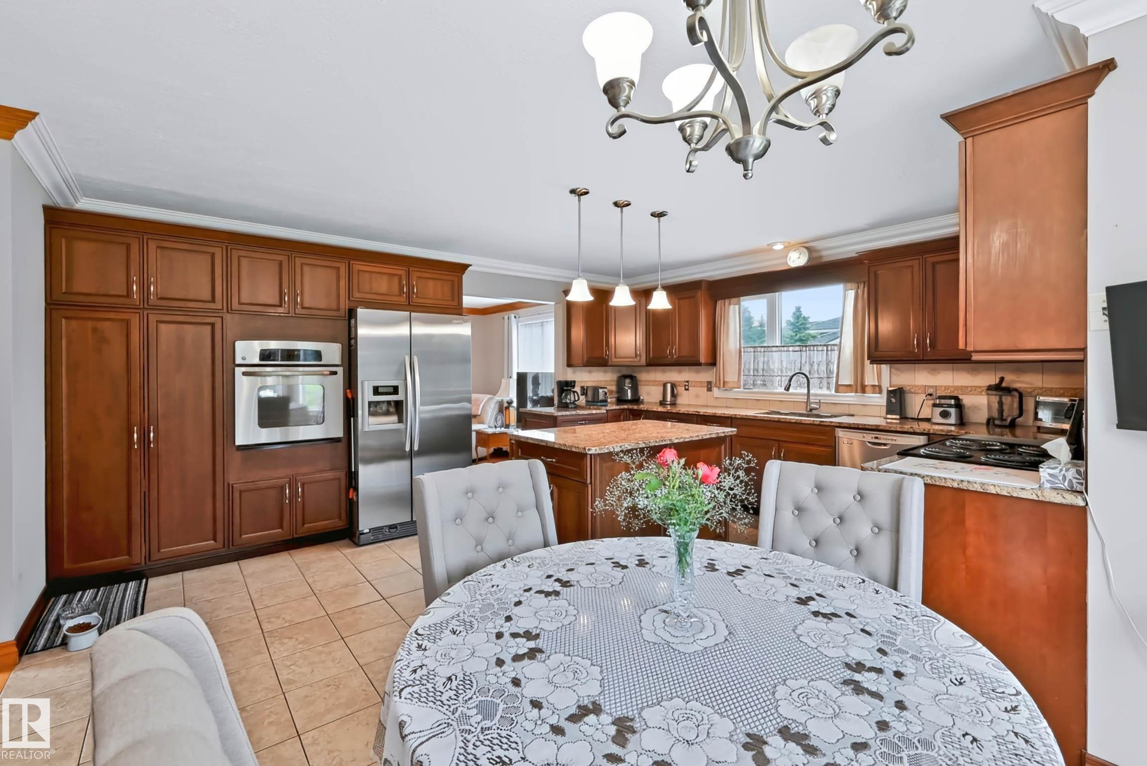 Photo 17 at 68 - 54324 Bellerose Drive, Summerbrook Estate, Rural Sturgeon County
