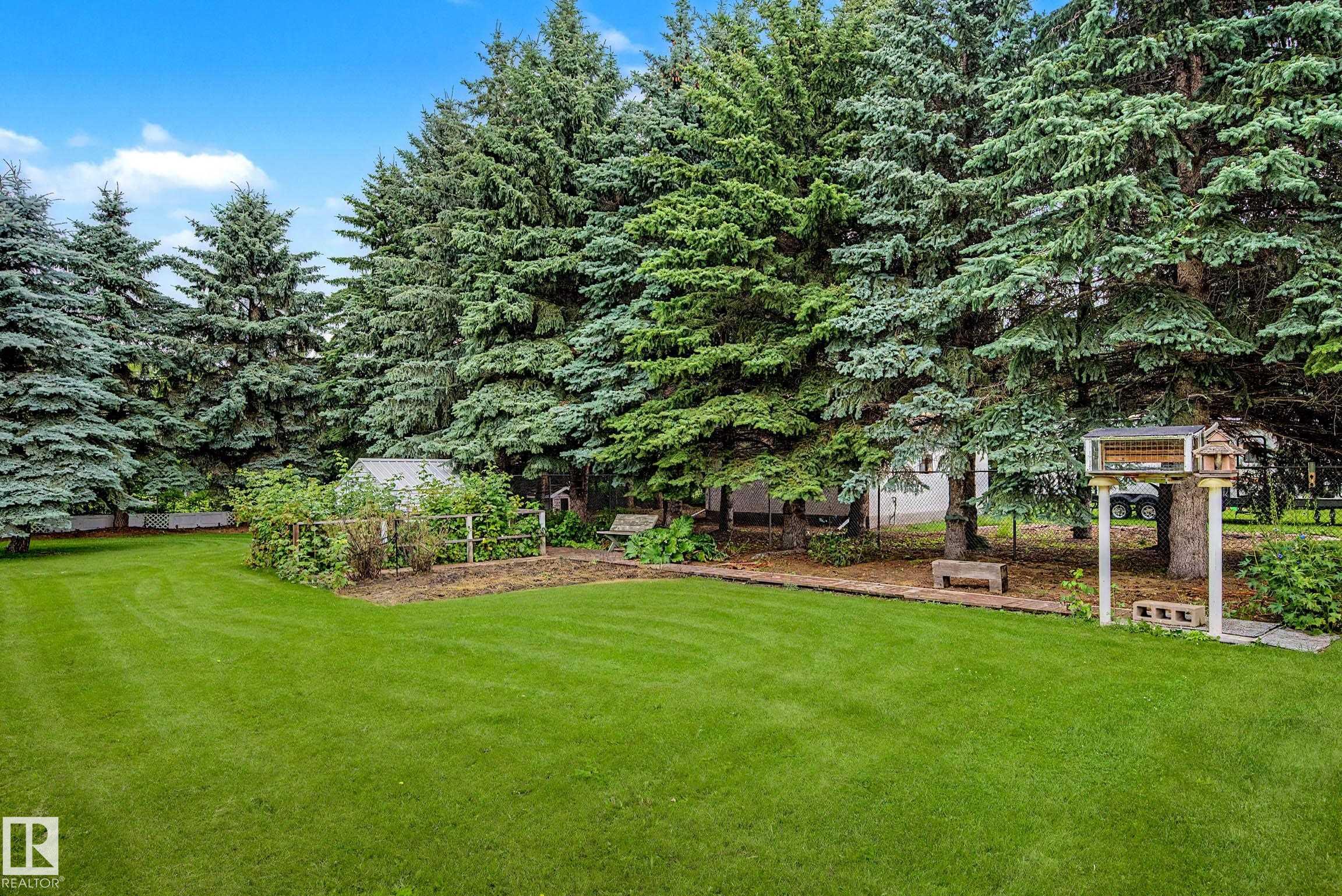 Photo 66 at 68 - 54324 Bellerose Drive, Summerbrook Estate, Rural Sturgeon County