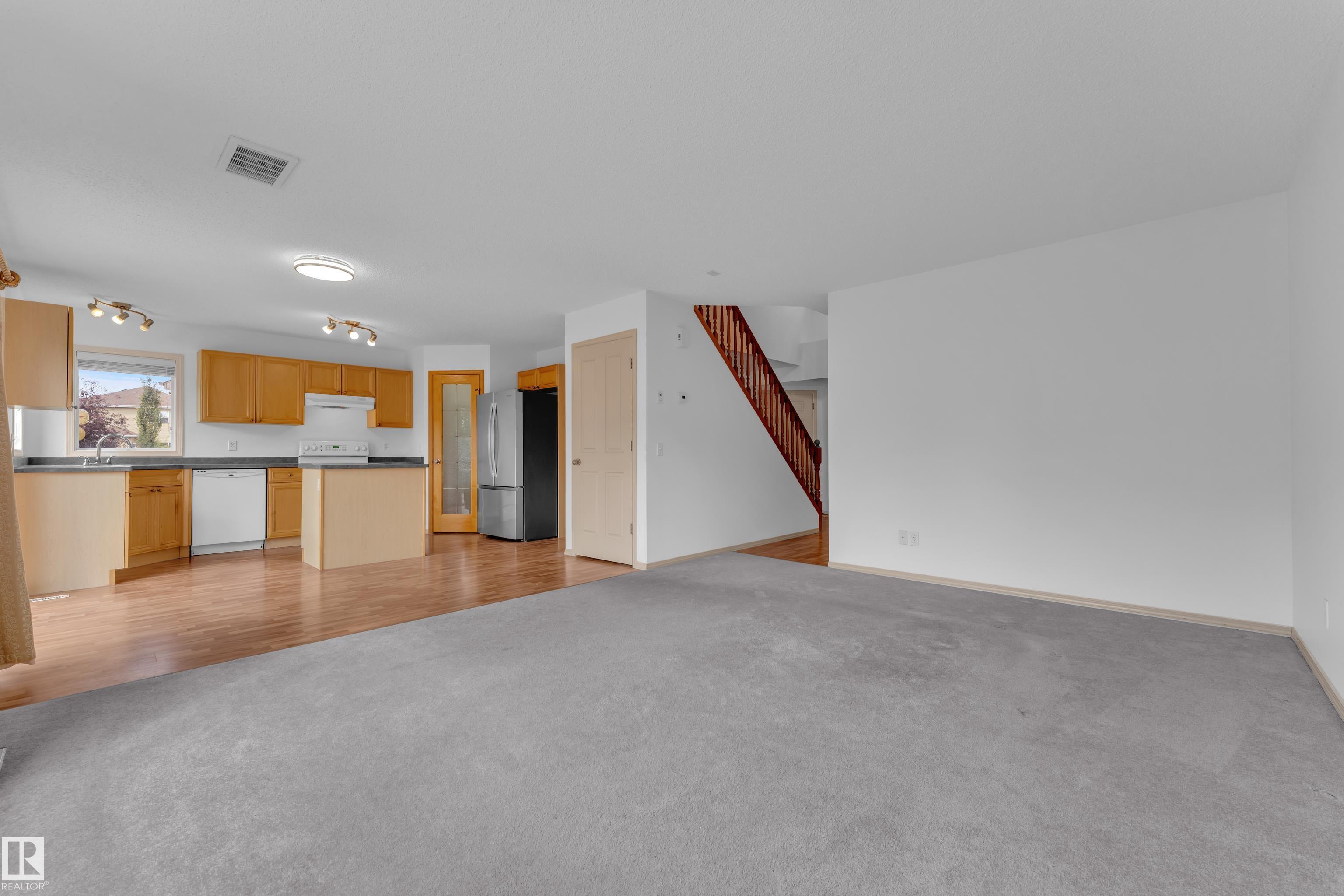 Photo 14 at 14031 136 Street NW, Hudson, Edmonton