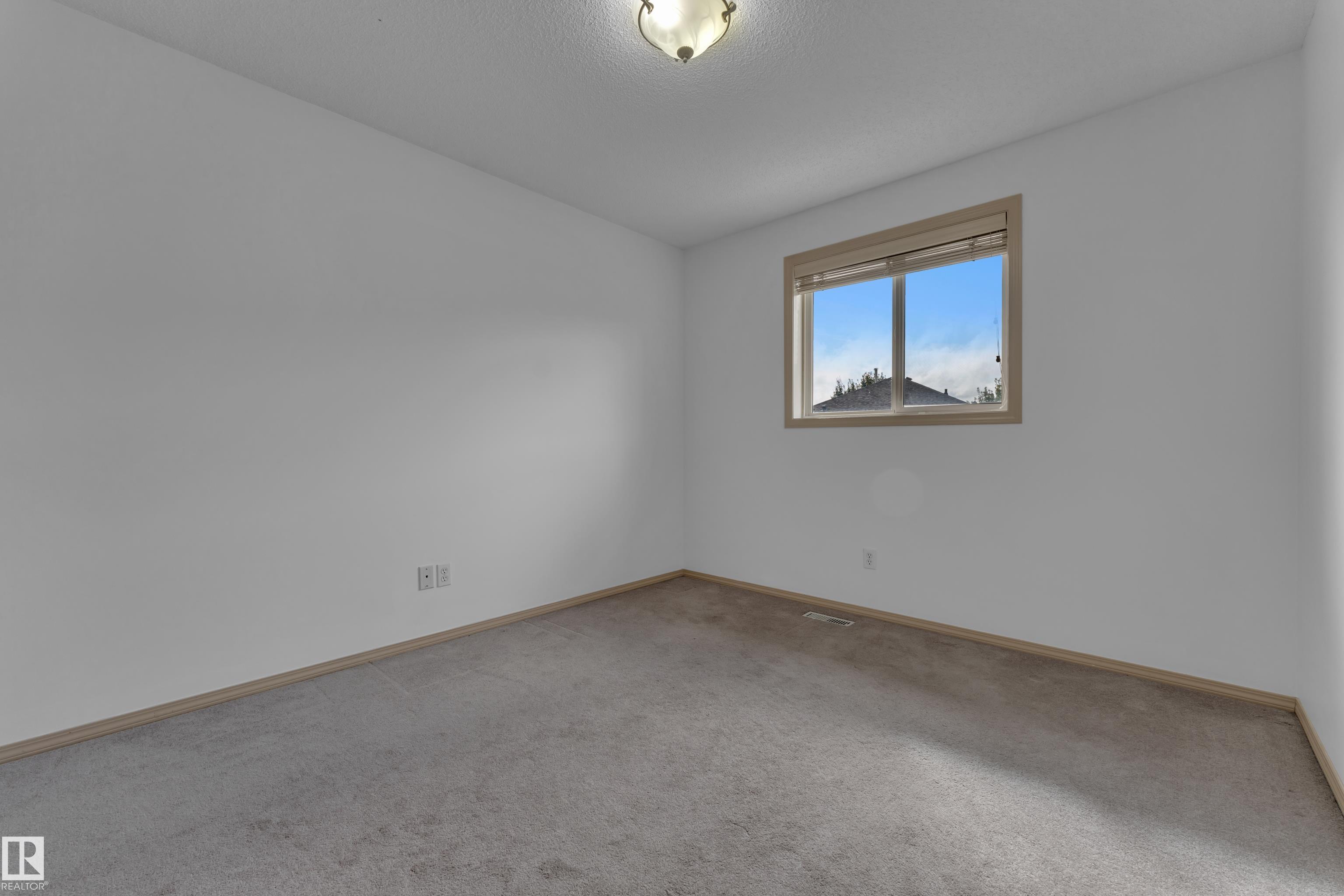 Photo 23 at 14031 136 Street NW, Hudson, Edmonton