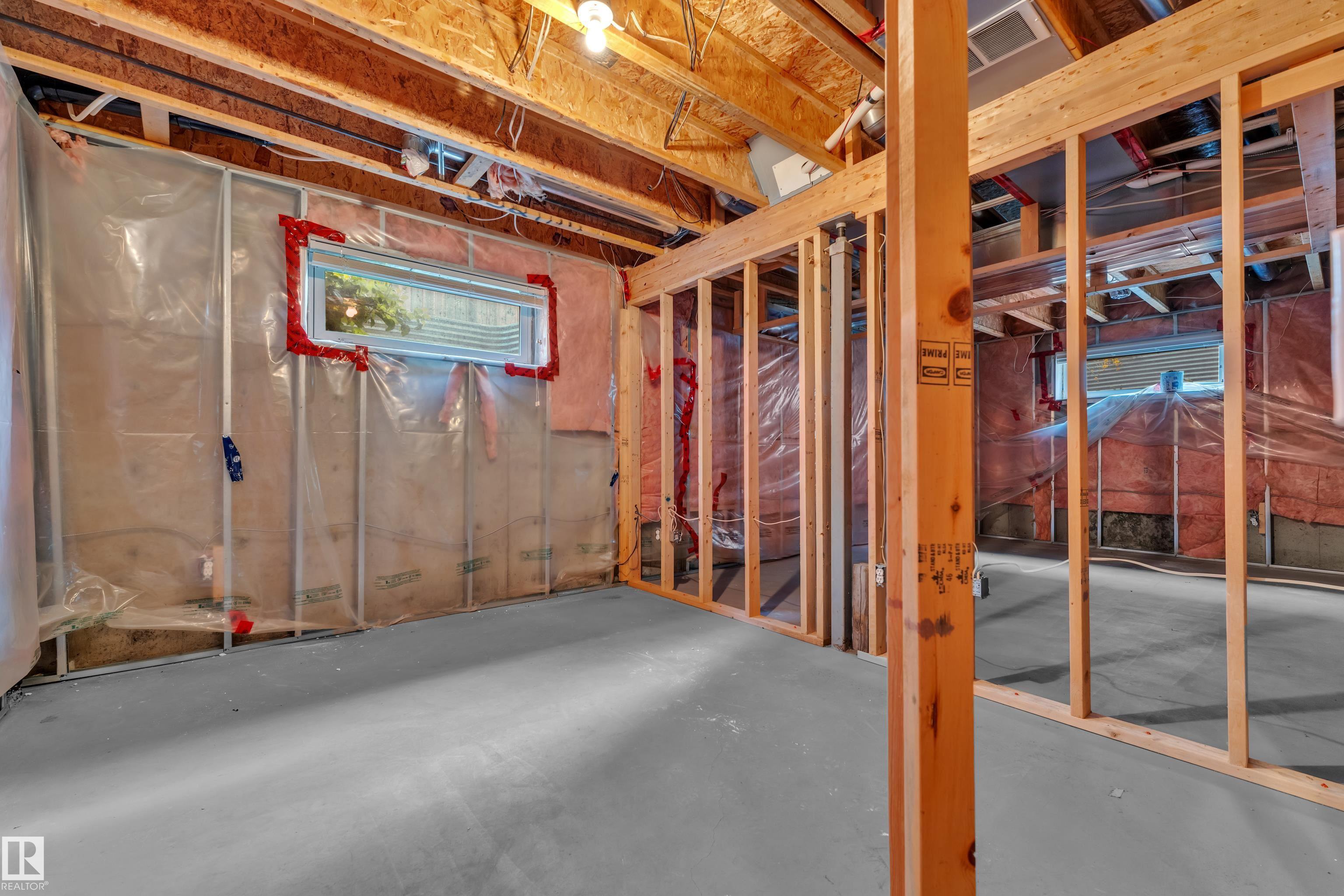 Photo 37 at 14031 136 Street NW, Hudson, Edmonton