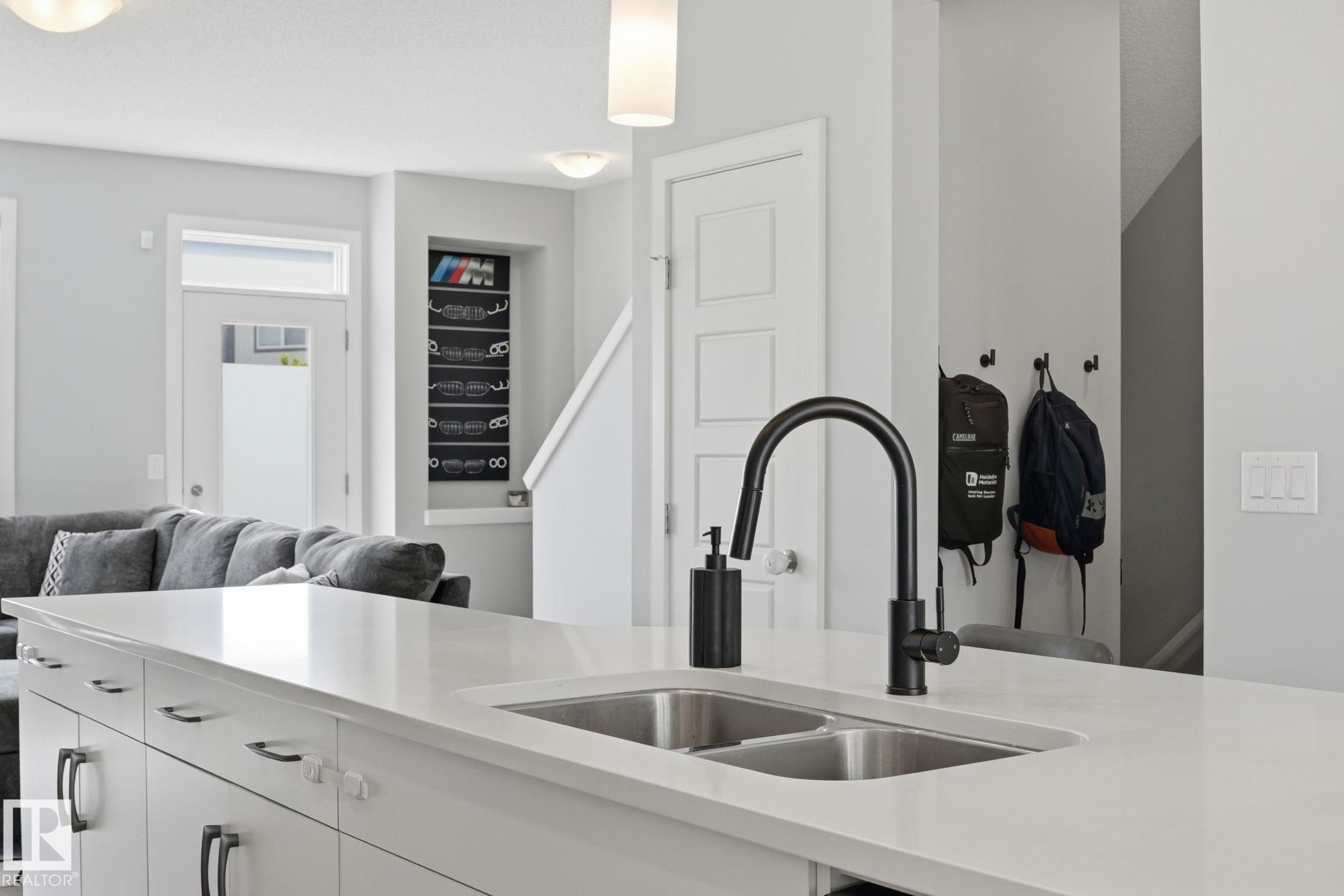 Photo 10 at 73 - 16903 68 Street NW, Schonsee, Edmonton