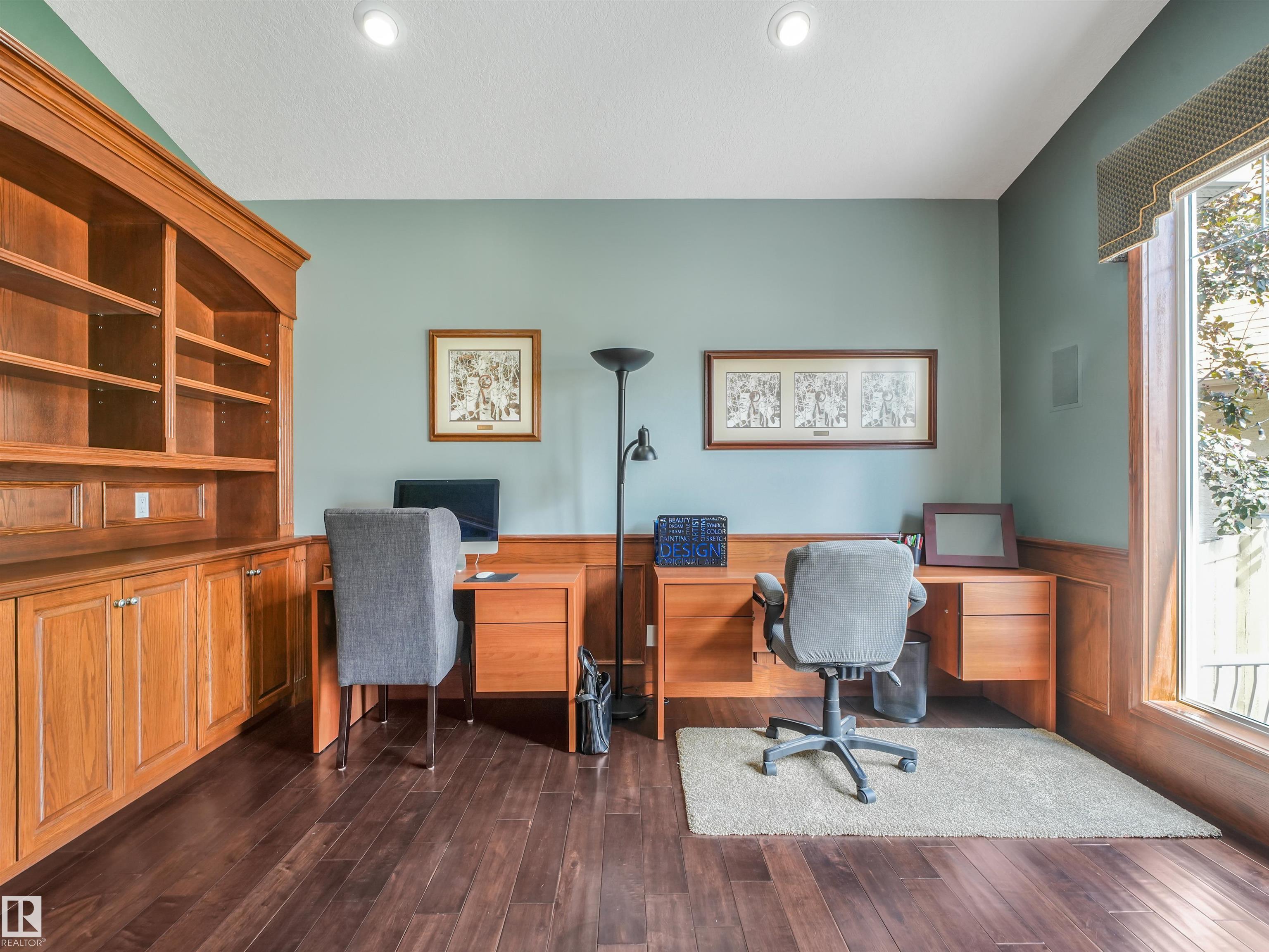 Photo 10 at 967 Lamb Crescent NW, Leger, Edmonton