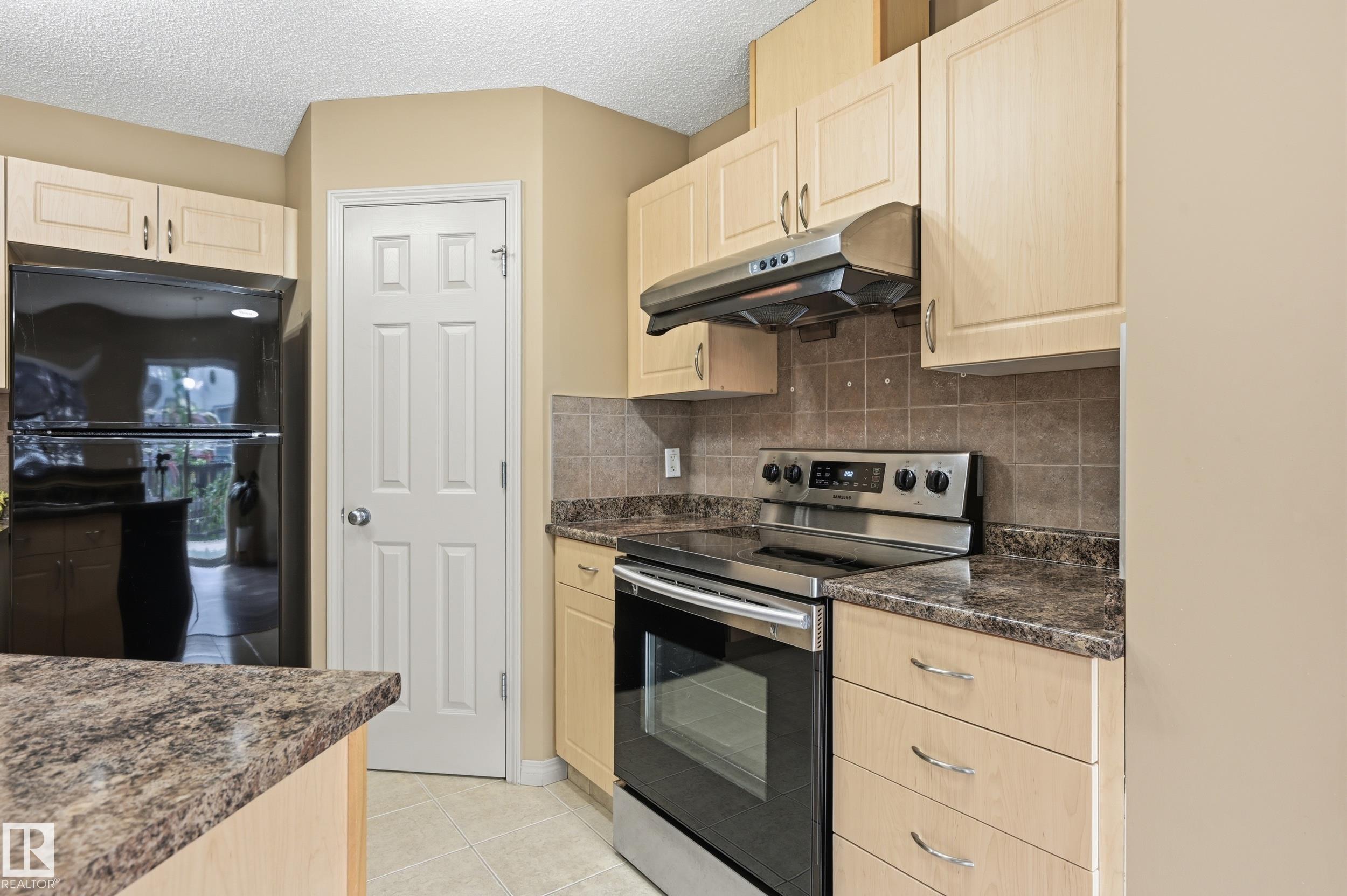 Photo 14 at 60 - 1128 156 Street NW, South Terwillegar, Edmonton