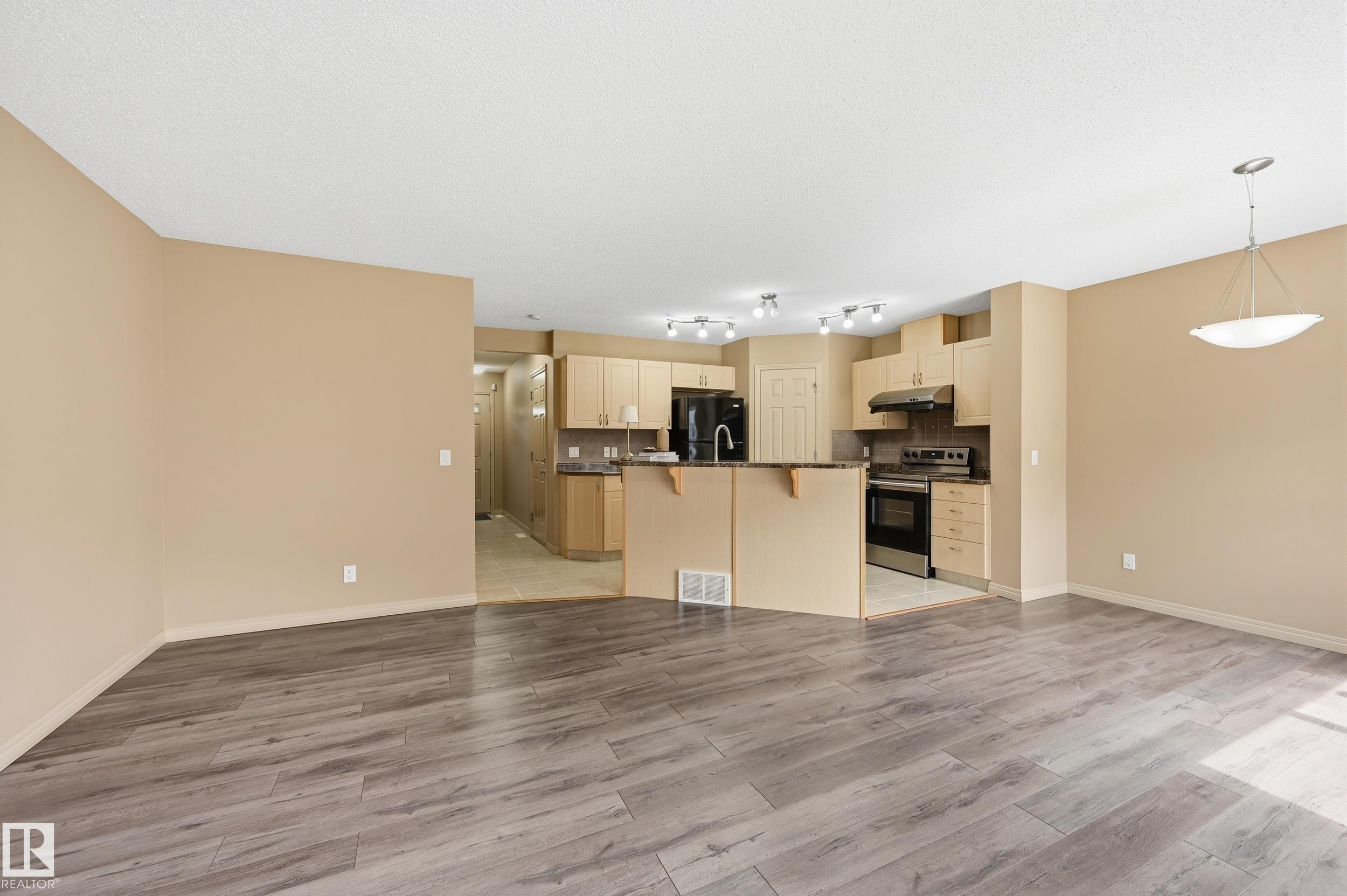 Photo 10 at 60 - 1128 156 Street NW, South Terwillegar, Edmonton