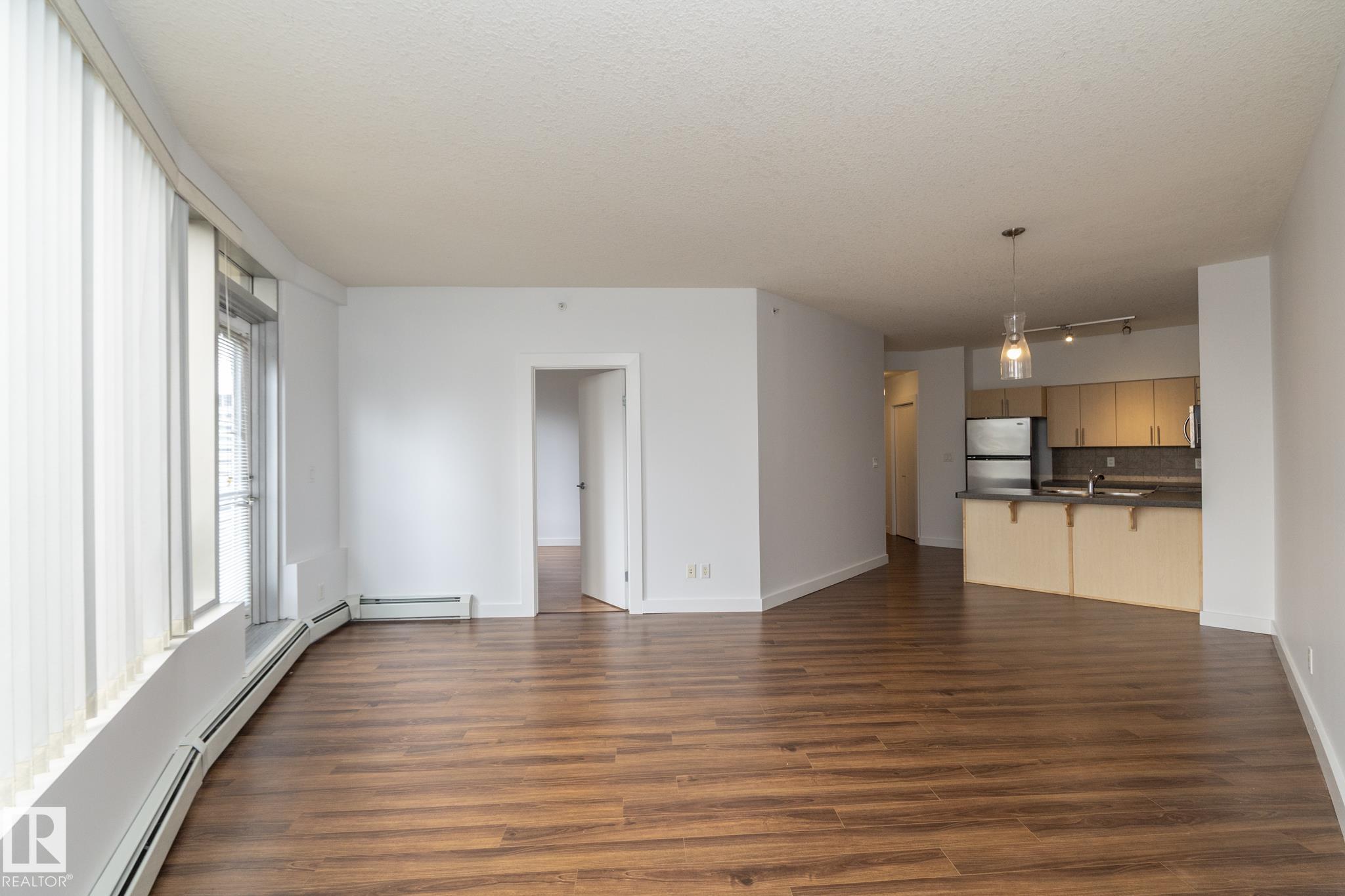 Photo 18 at 1004 - 10136 104 Street NW, Downtown, Edmonton