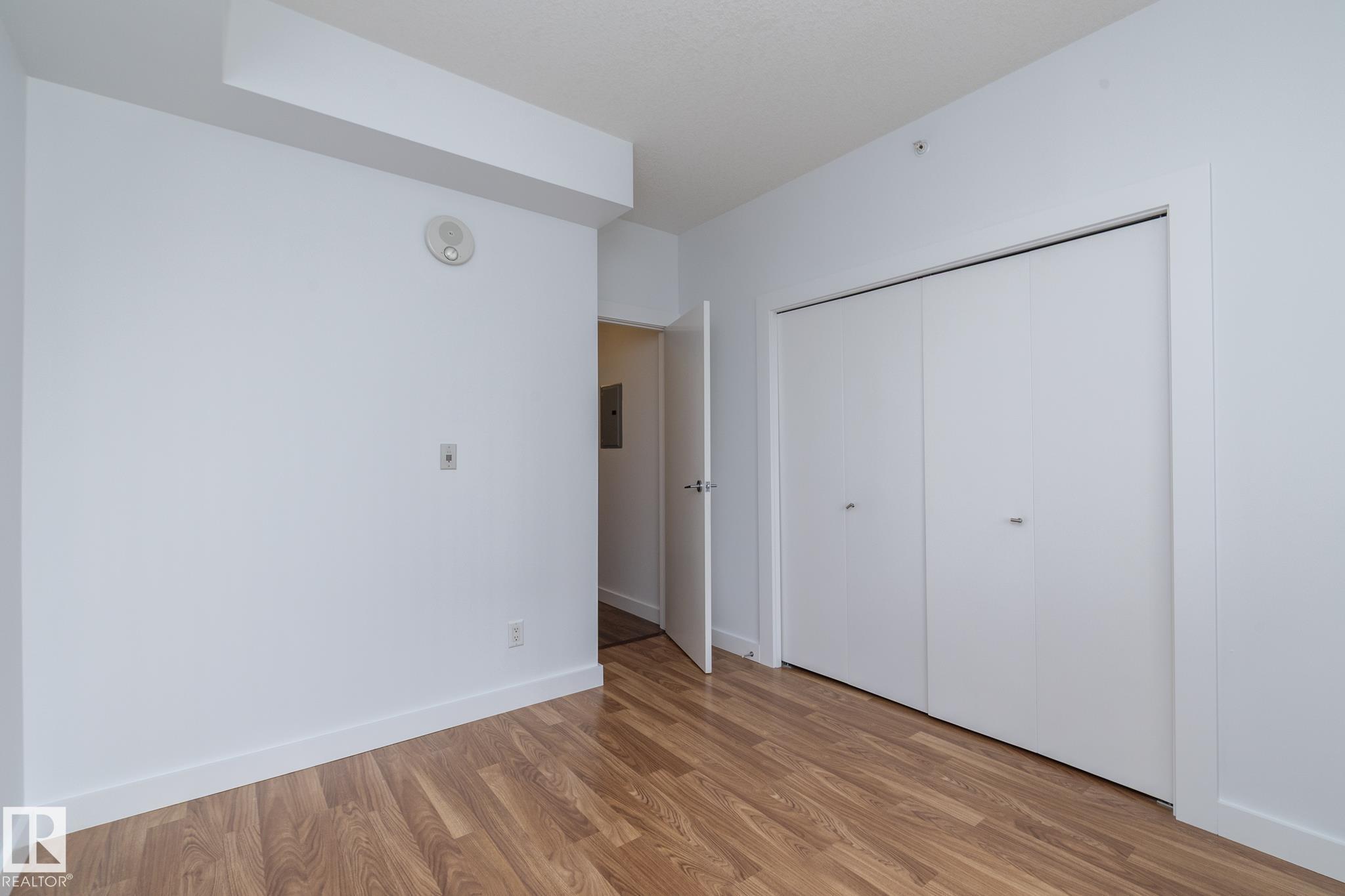 Photo 8 at 1004 - 10136 104 Street NW, Downtown, Edmonton