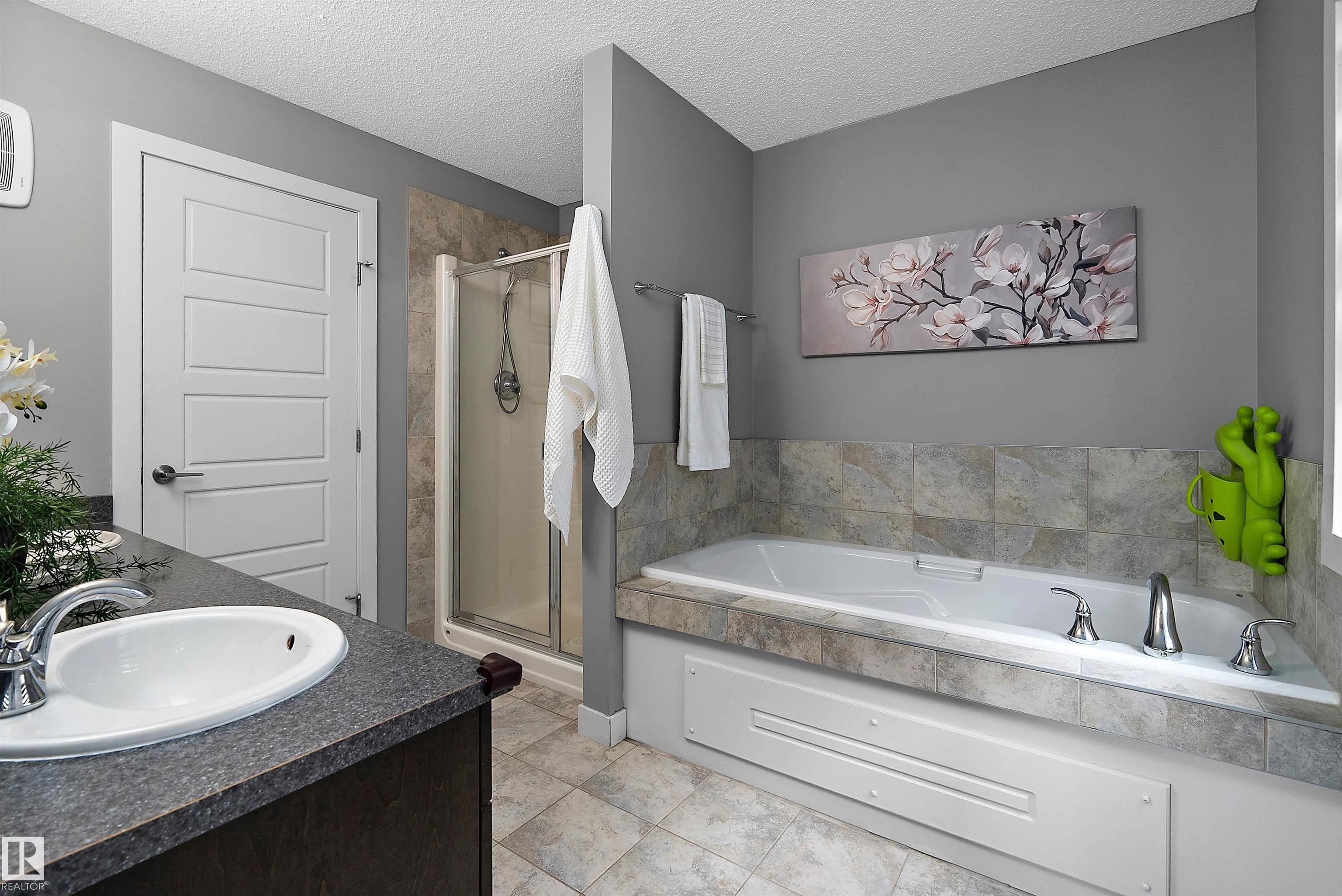 Photo 35 at 15832 11 Avenue SW, Glenridding Heights, Edmonton