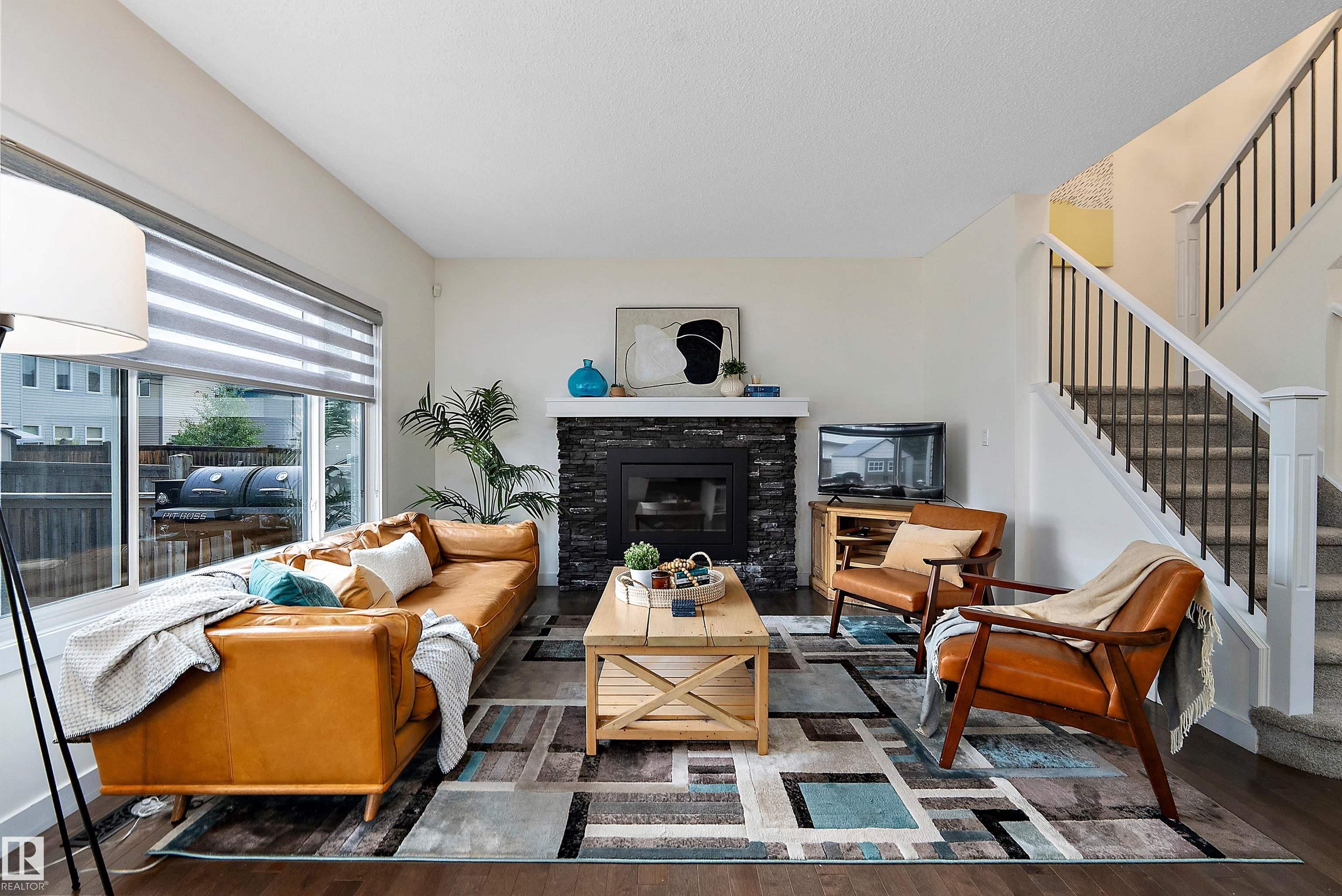 15832 11 Avenue SW, Glenridding Heights, Edmonton