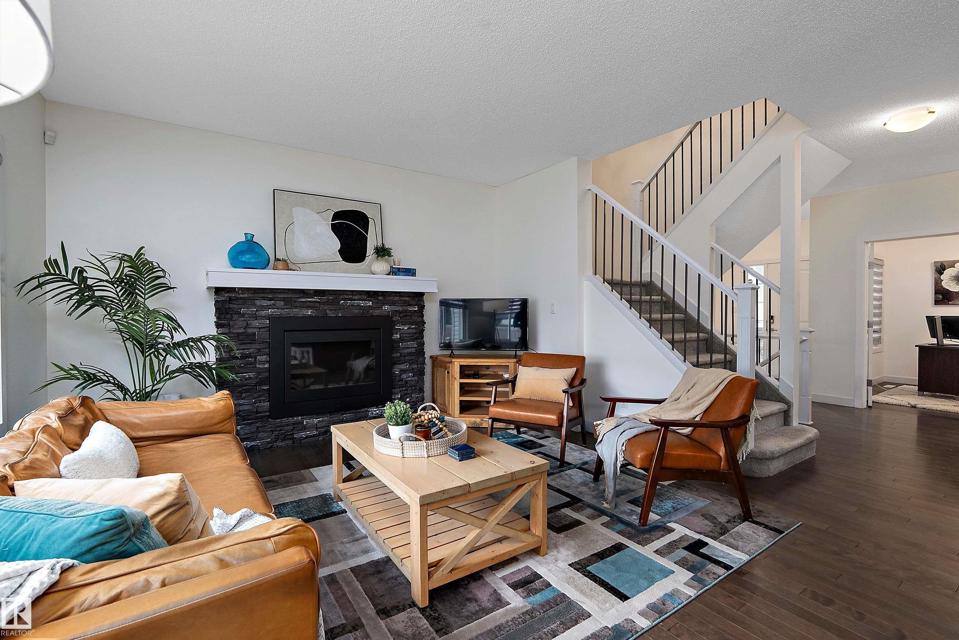 Photo 6 at 15832 11 Avenue SW, Glenridding Heights, Edmonton