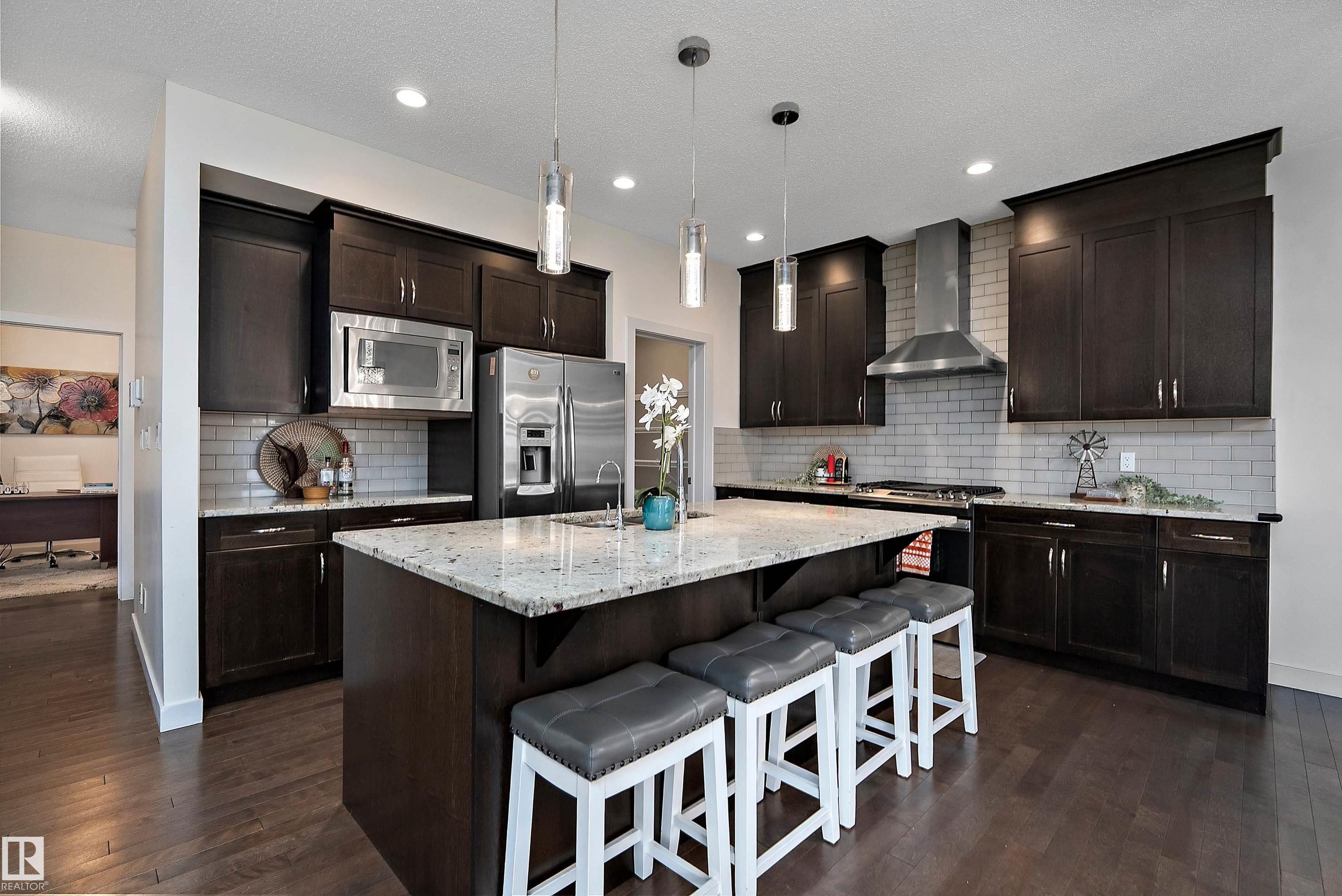 Photo 8 at 15832 11 Avenue SW, Glenridding Heights, Edmonton