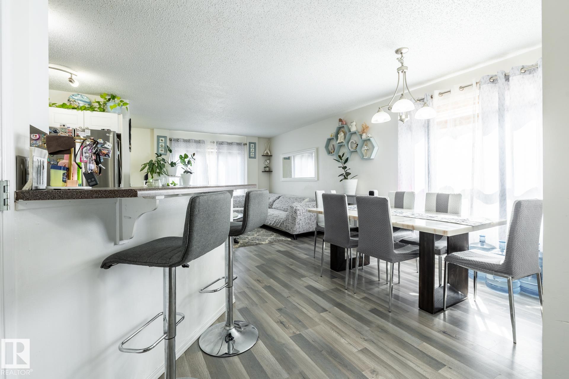 Photo 10 at 8644 173 Avenue NW, Klarvatten, Edmonton