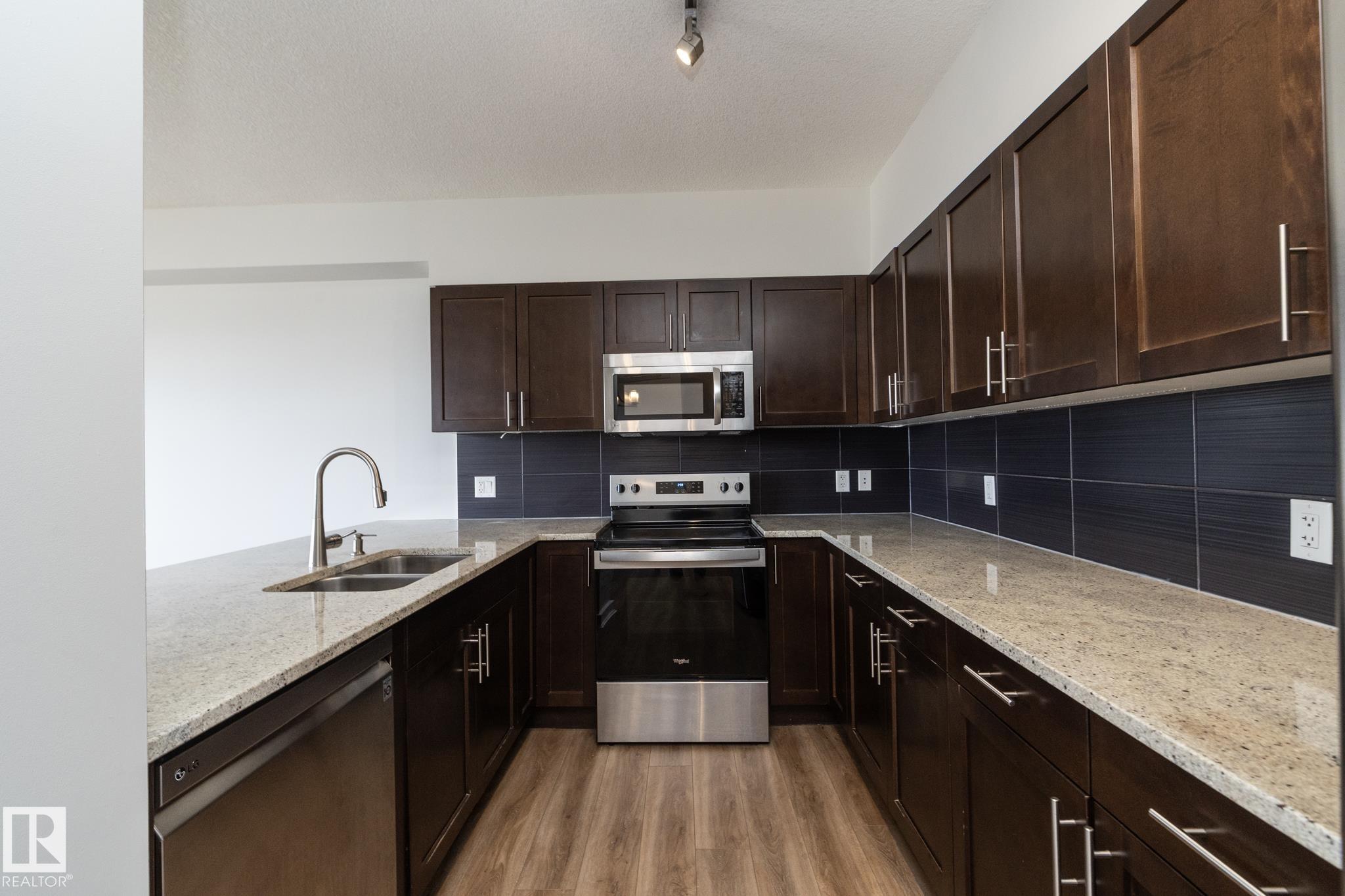 Photo 9 at 3104 - 10152 104 Street NW, Downtown, Edmonton