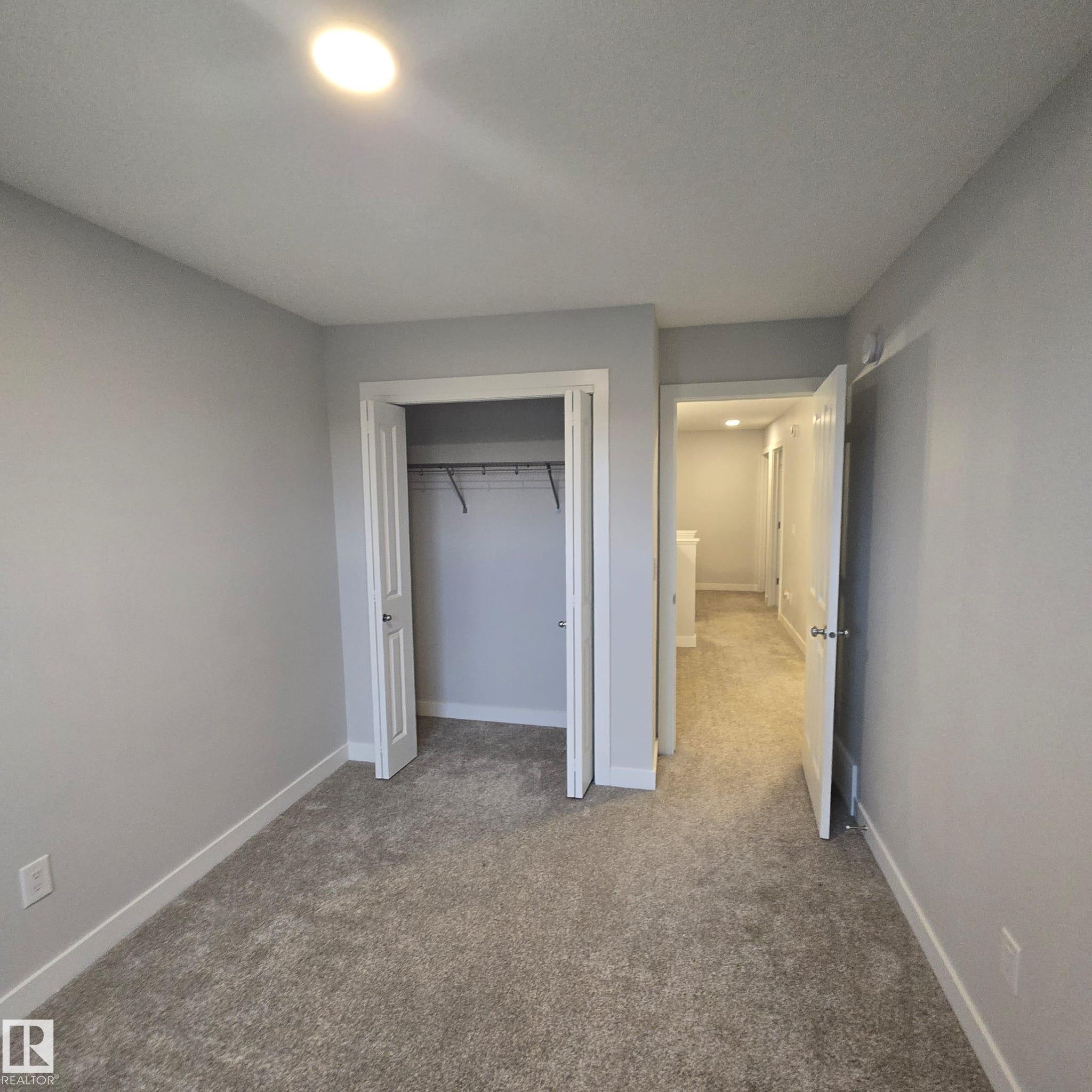 Photo 12 at 3014 9 Street NW, Maple Crest, Edmonton