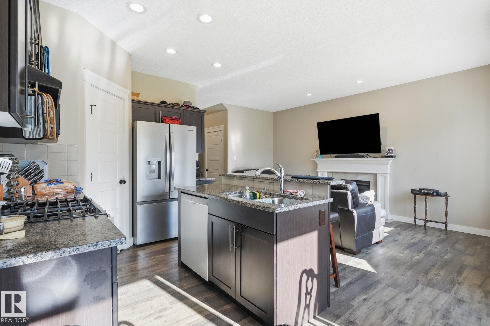 Photo 11 at 38 Durrand Bend, South Pointe, Fort Saskatchewan