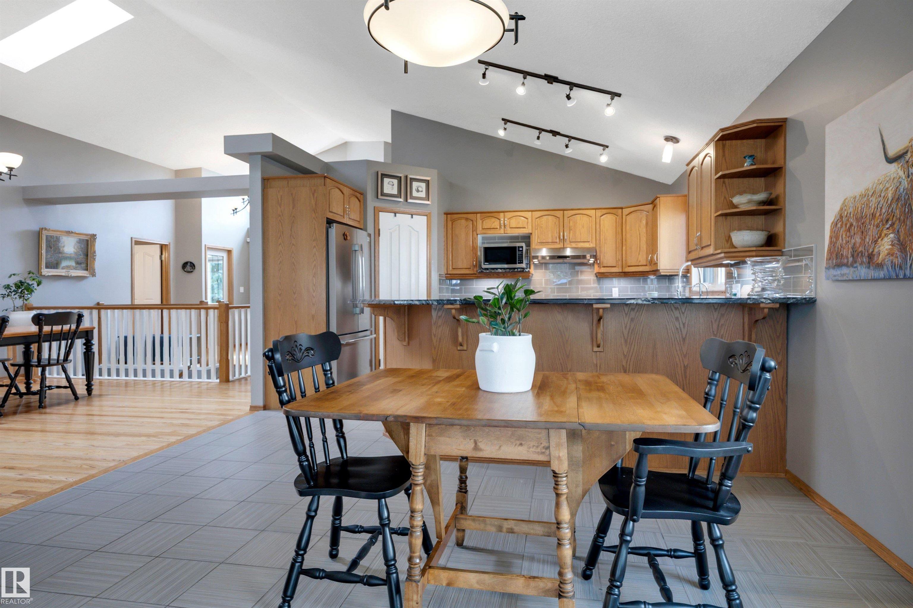 Photo 17 at 341 Burton Road NW, Bulyea Heights, Edmonton