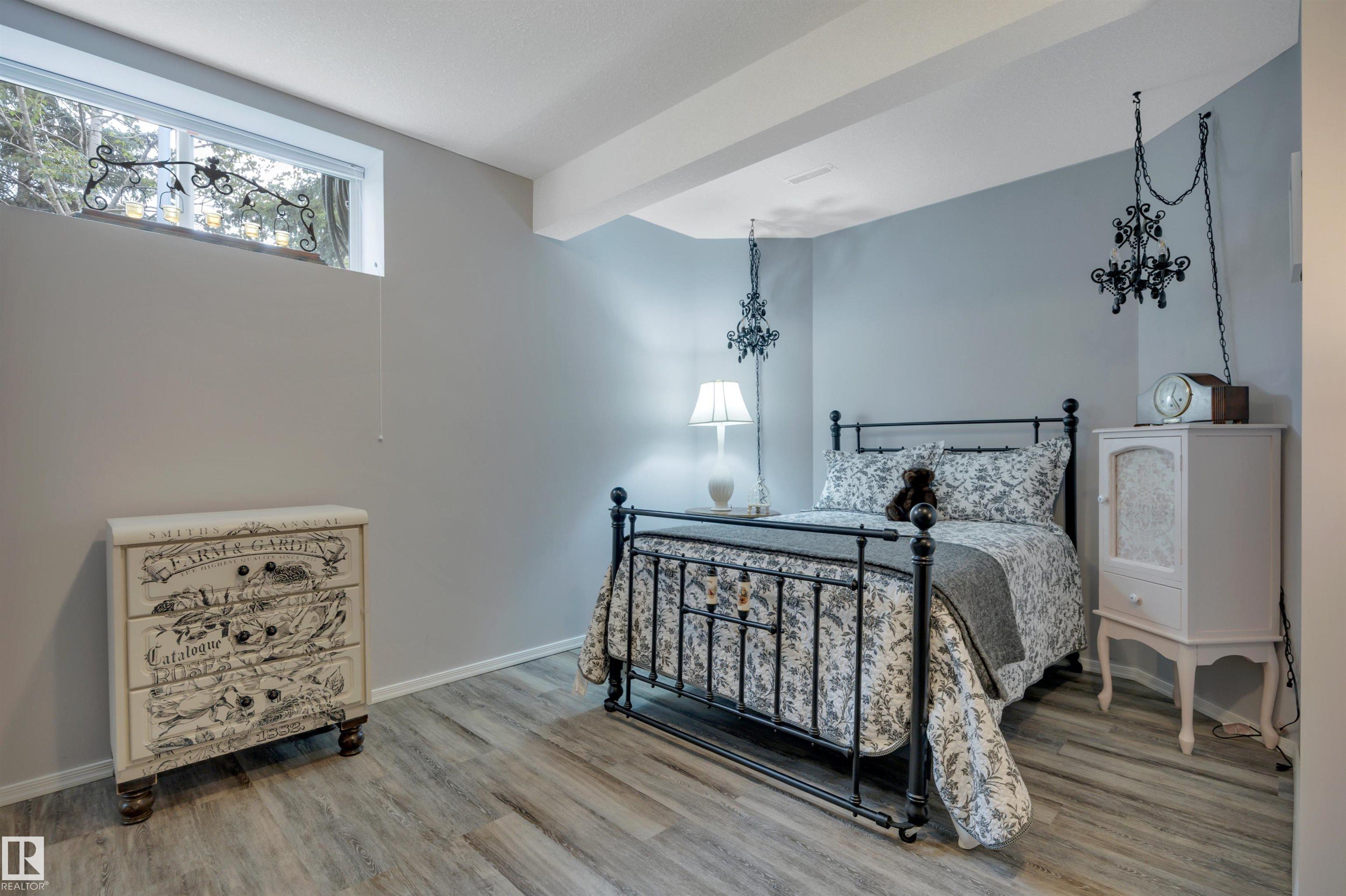 Photo 45 at 341 Burton Road NW, Bulyea Heights, Edmonton