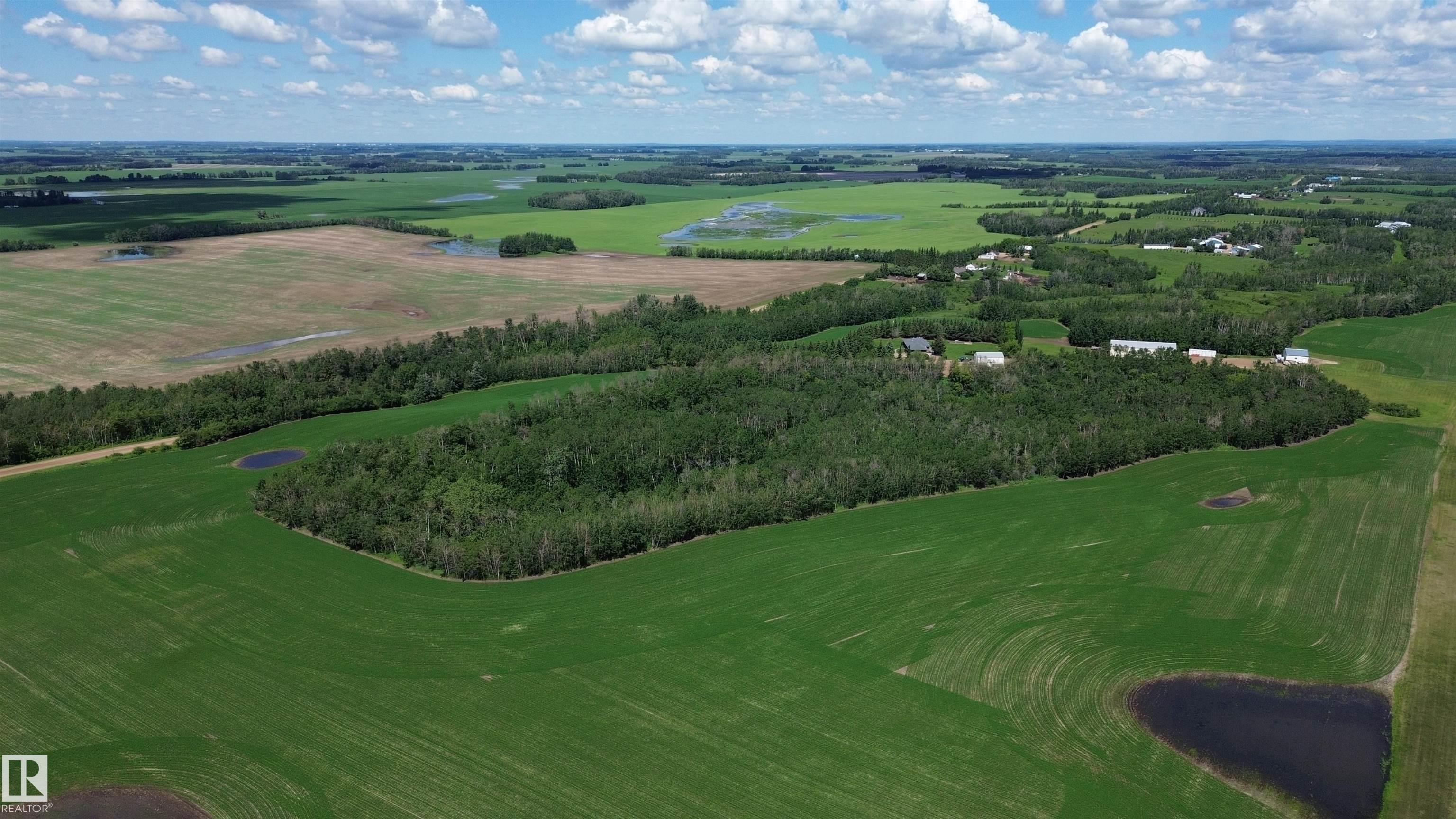 Photo 32 at 56407 Rge Road 240, None, Rural Sturgeon County
