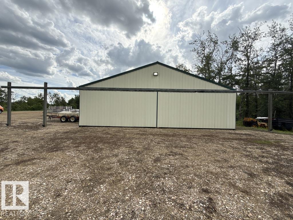 Photo 40 at 56407 Rge Road 240, None, Rural Sturgeon County