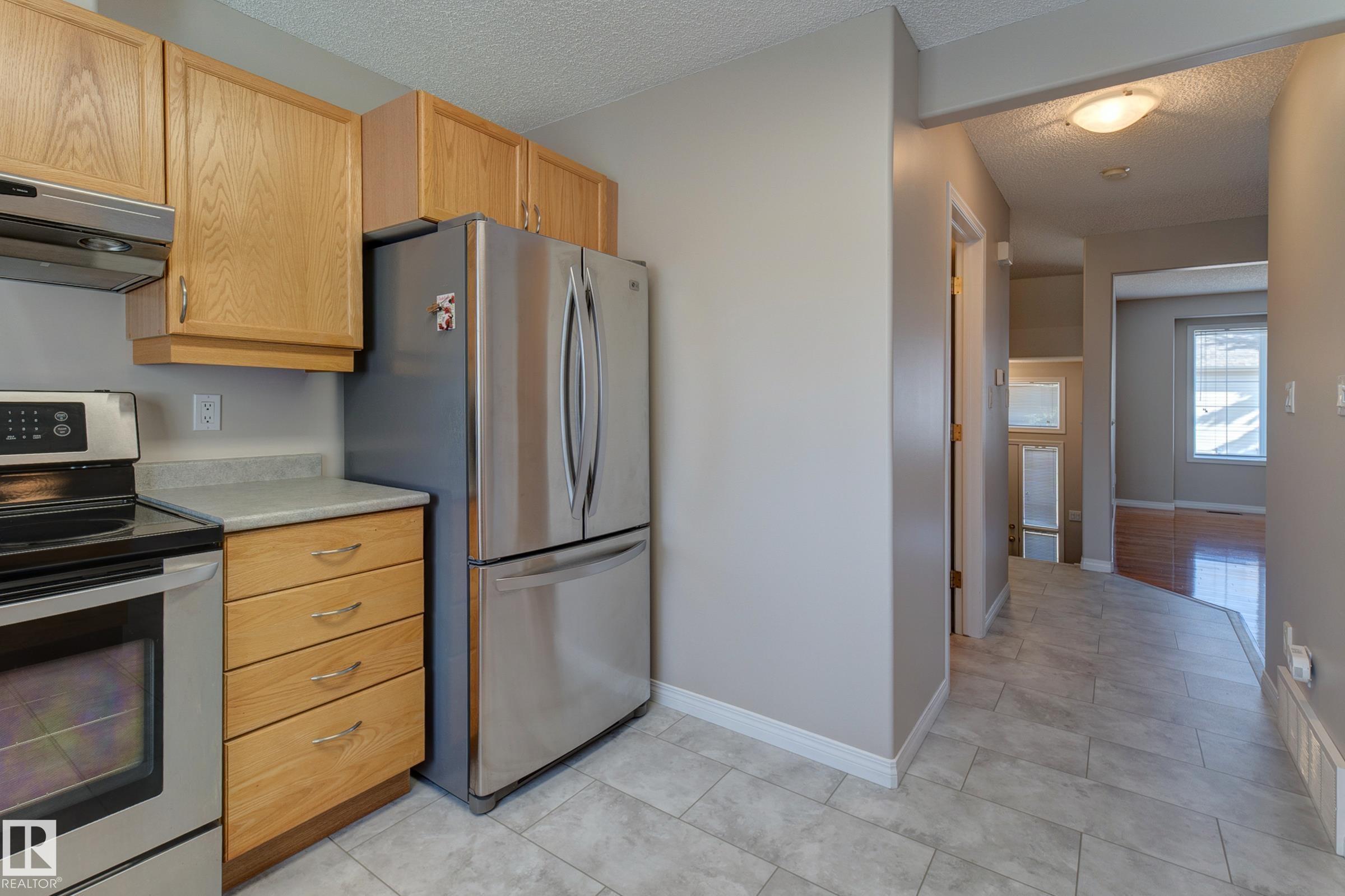 Photo 12 at 5 - 420 Hunters Green green NW, Haddow, Edmonton