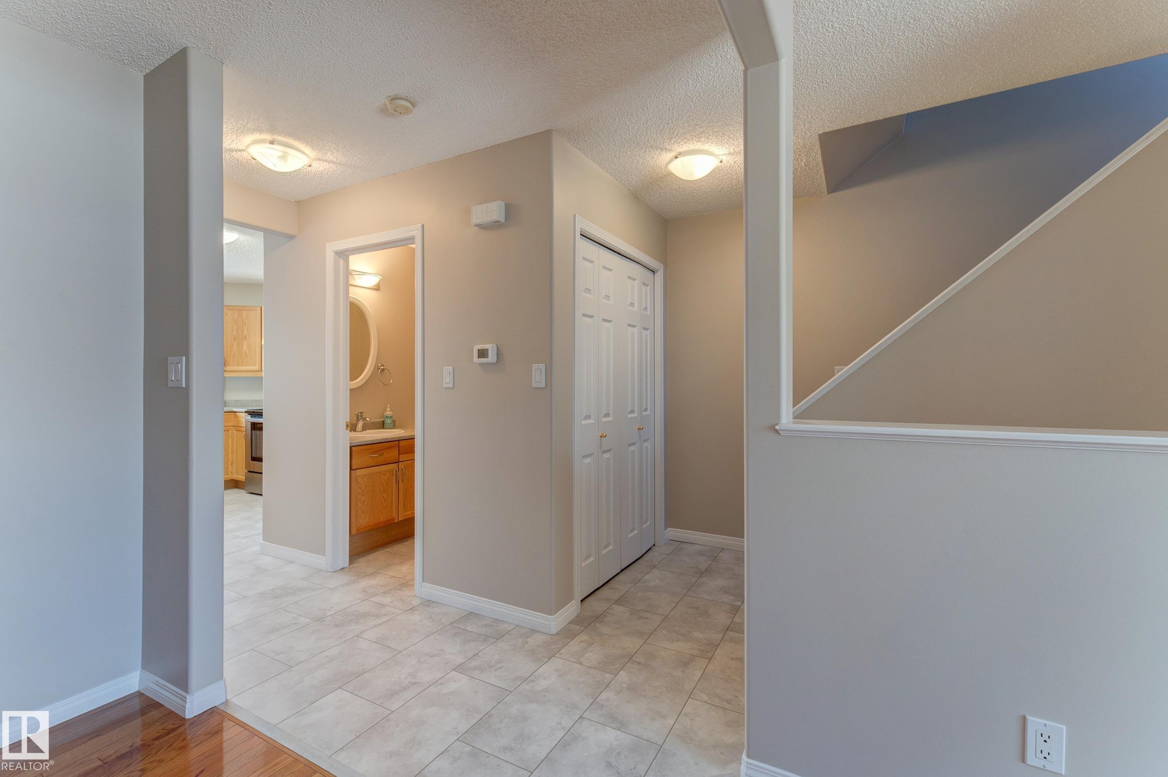 Photo 10 at 5 - 420 Hunters Green green NW, Haddow, Edmonton