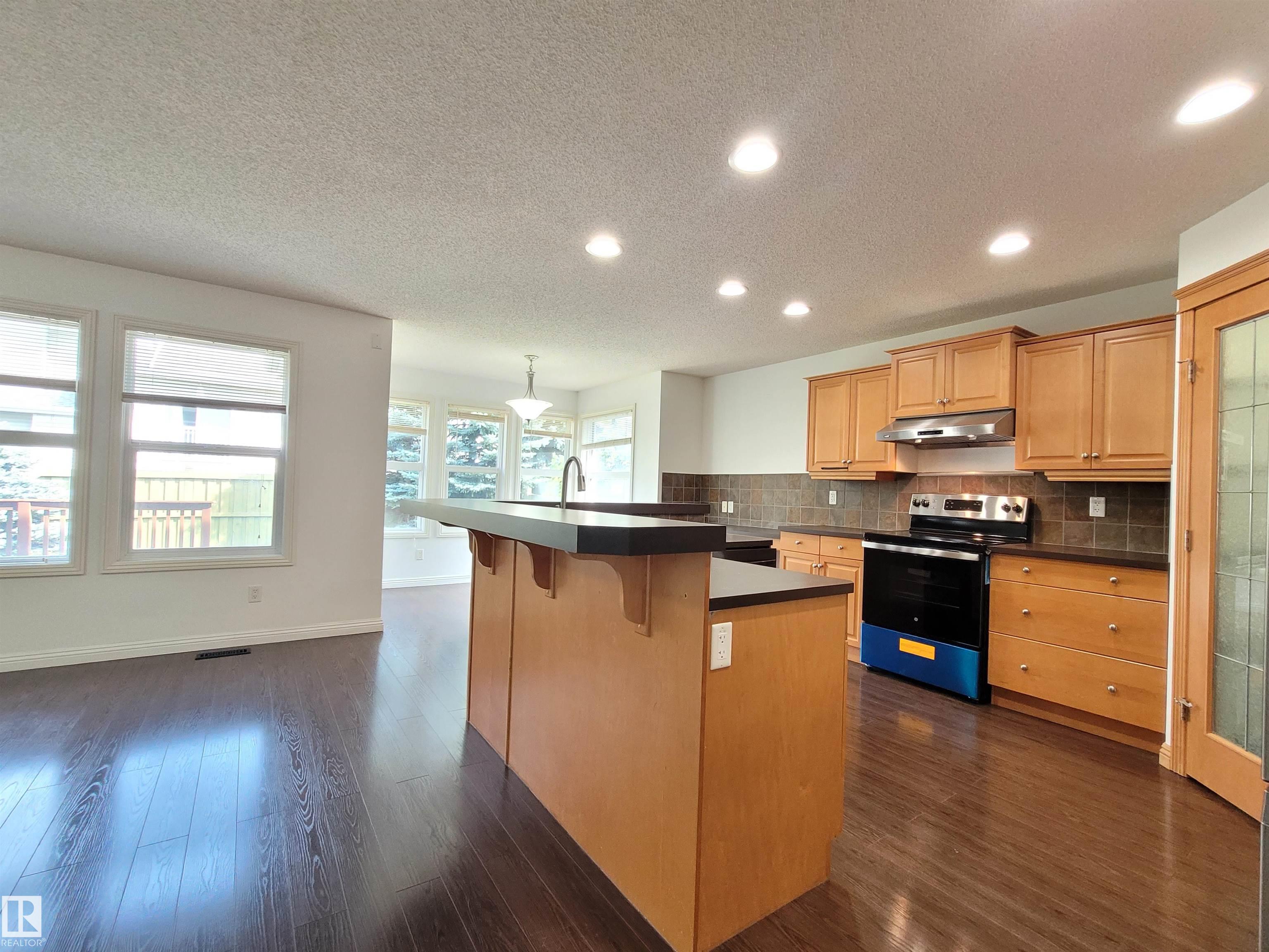 Photo 13 at 2562 Hanna Crescent NW, Haddow, Edmonton
