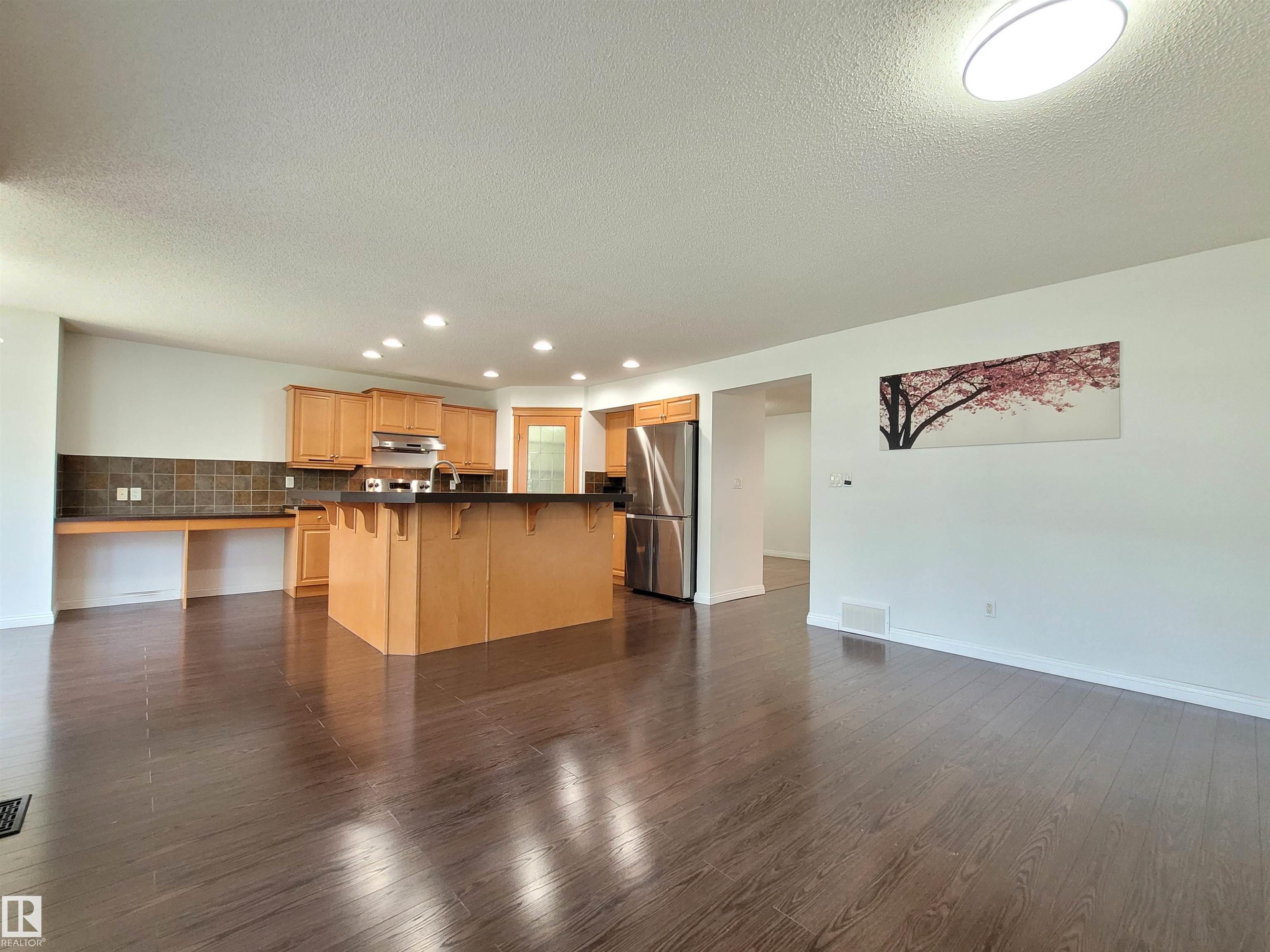 Photo 21 at 2562 Hanna Crescent NW, Haddow, Edmonton