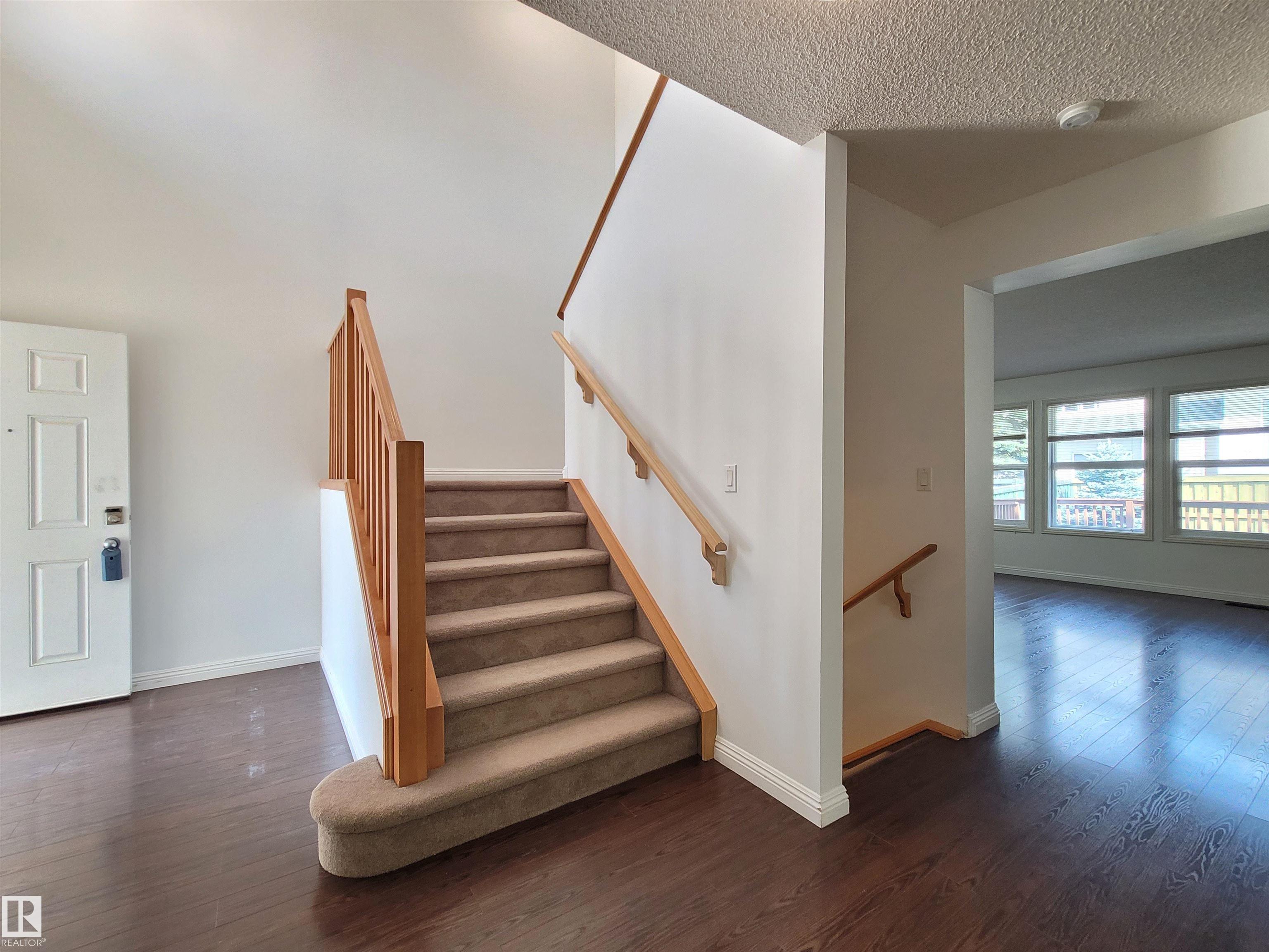 Photo 26 at 2562 Hanna Crescent NW, Haddow, Edmonton