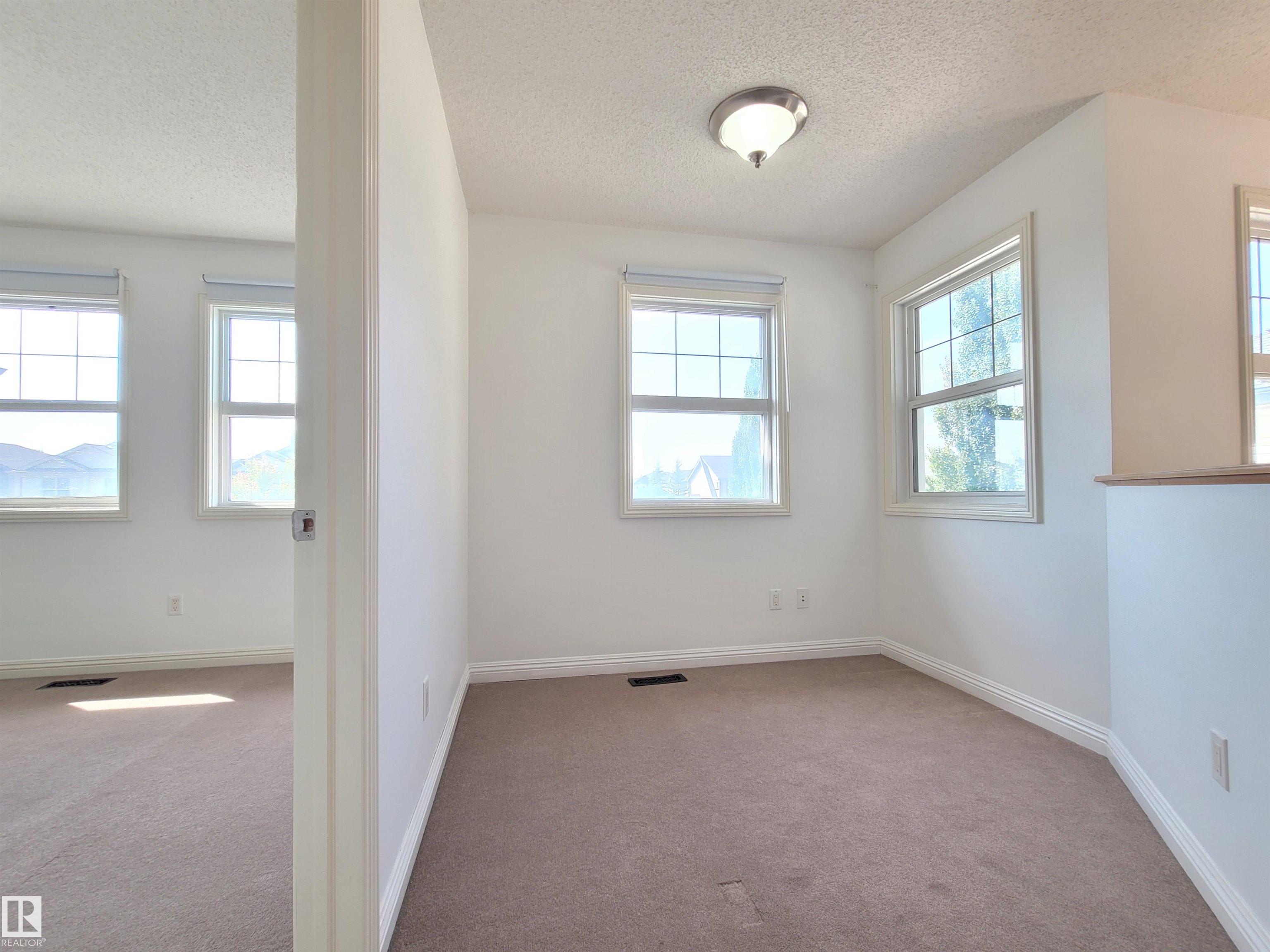 Photo 31 at 2562 Hanna Crescent NW, Haddow, Edmonton