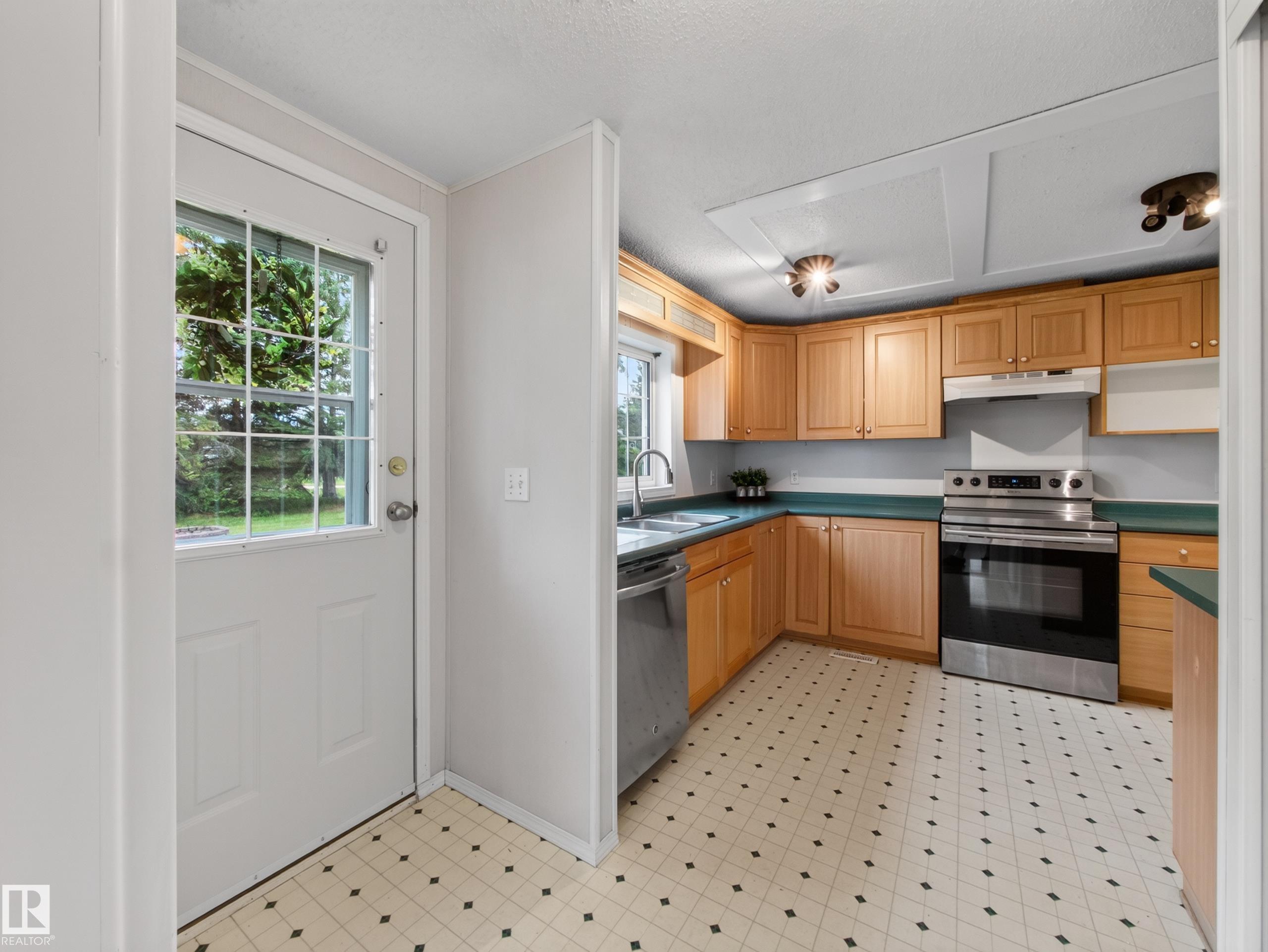 Photo 48 at 51208 Range Road 270, Devonshire Grove, Rural Parkland County